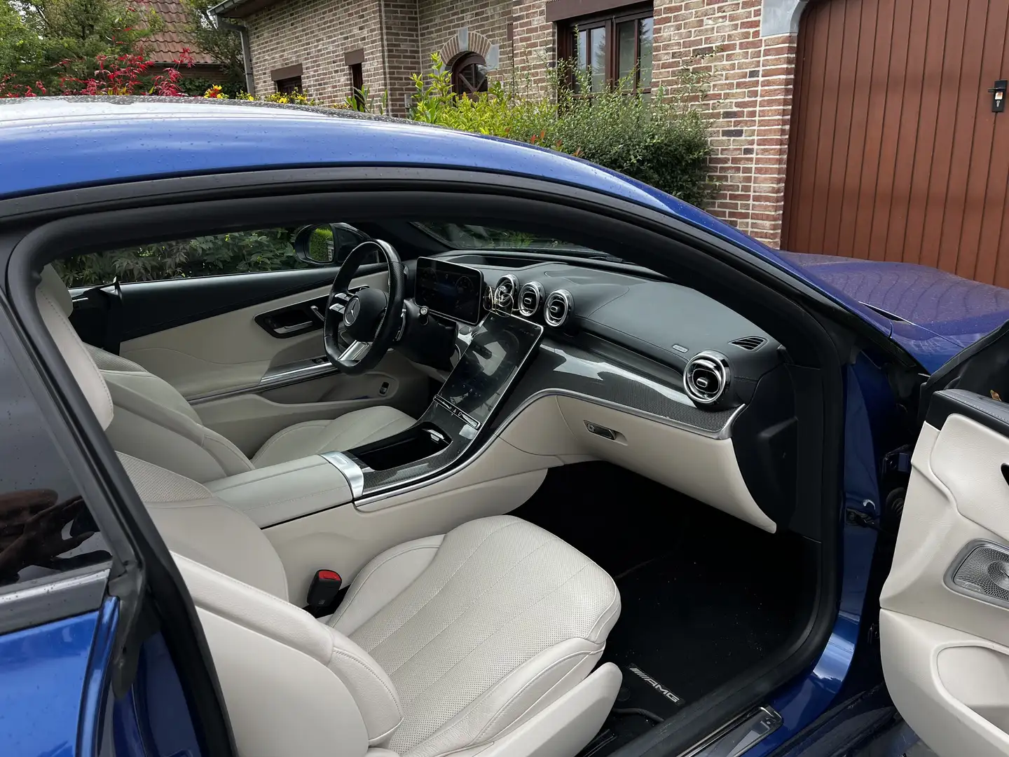 Mercedes-Benz CLE 200 Coupé AMG Line - 1