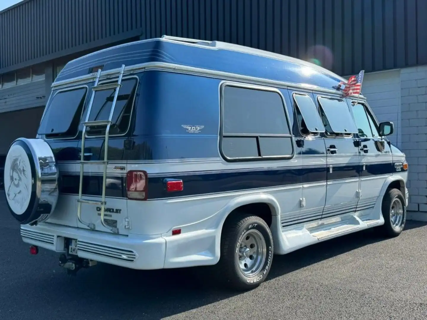 Chevrolet Chevy Van G20 707 Leder deutsches Fzg AHK Weiß - 2