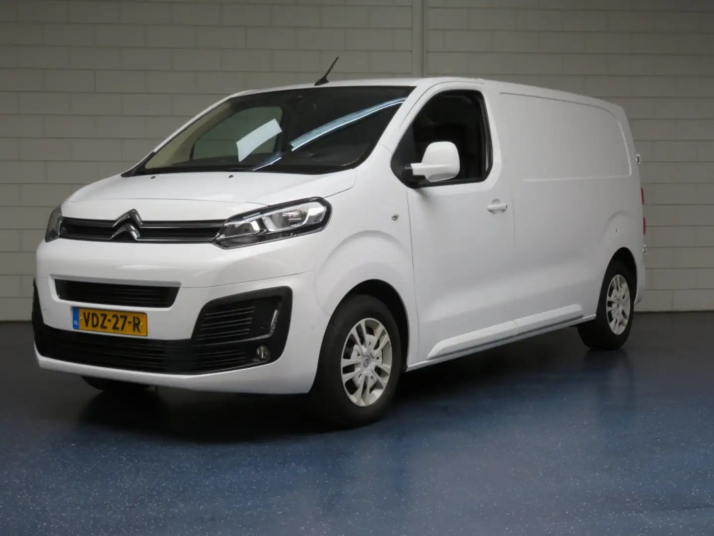 Citroen Jumpy 180 PK AUTOMAAT 2.0 BlueHDI Drivr Wit - 1