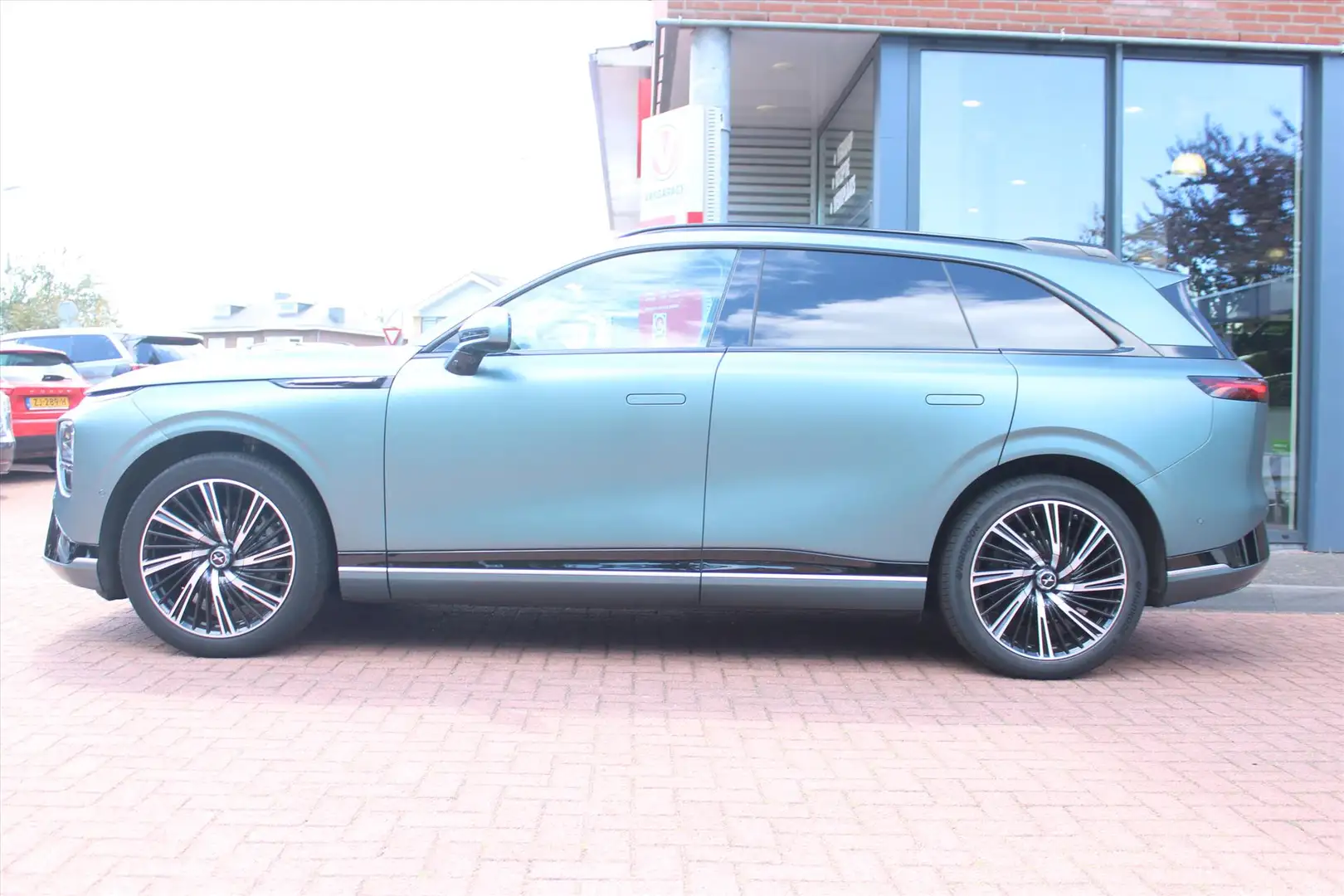 Xpeng G9 98 kWh *Performance* | Trekhaak | Panorama | Leder Verde - 2