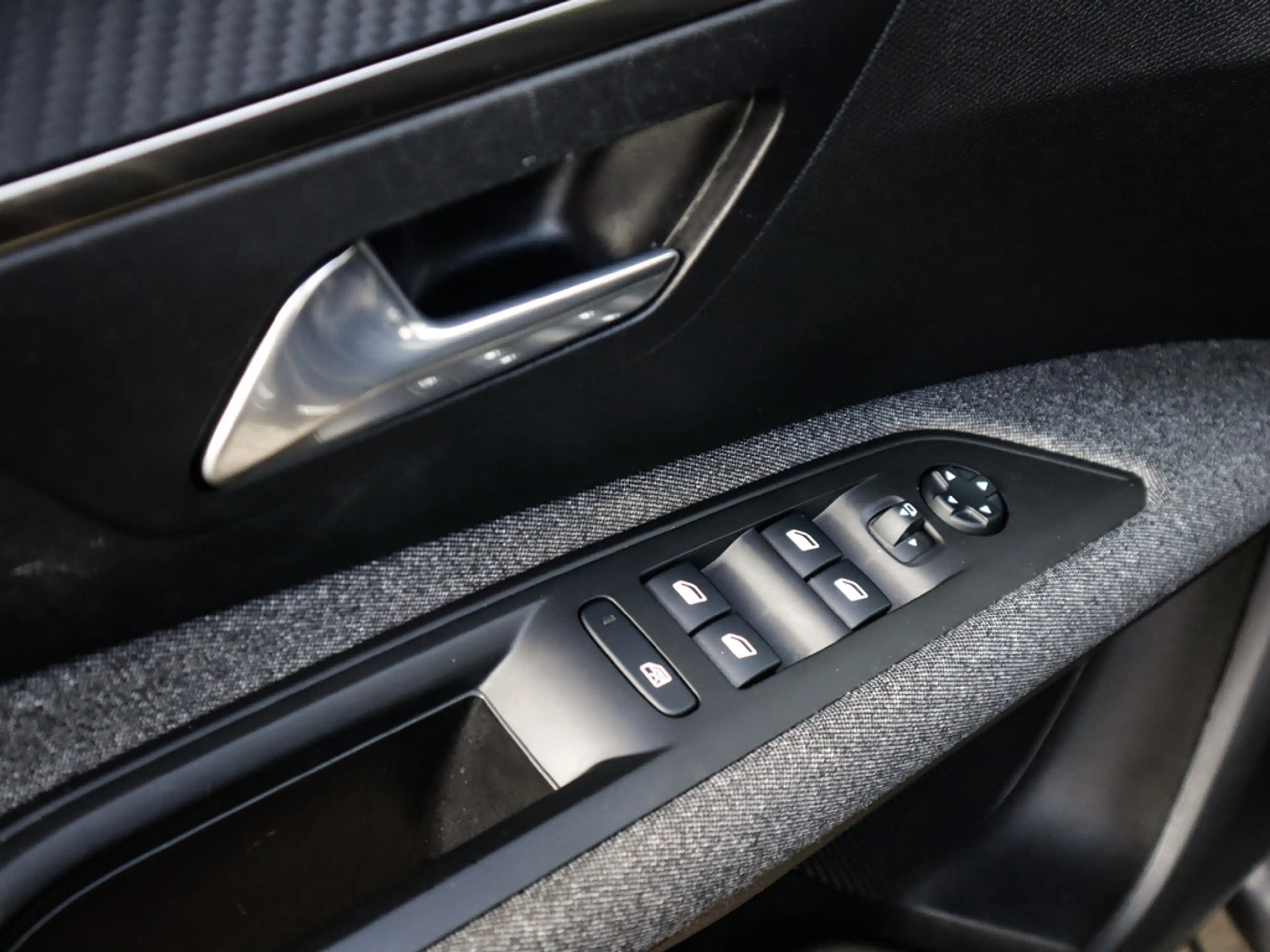 Peugeot 3008 1.2 PureTech Blue Lease Active 1e-Eig. & Keurig-On — photo 9