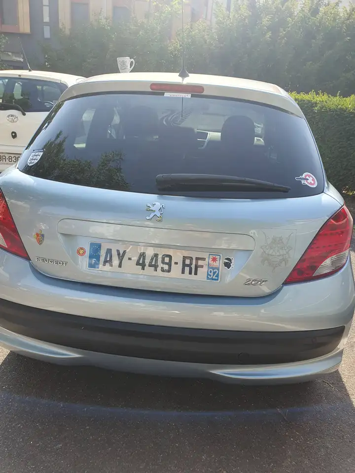 Peugeot 207 1.4e 90ch Premium 2-tronic