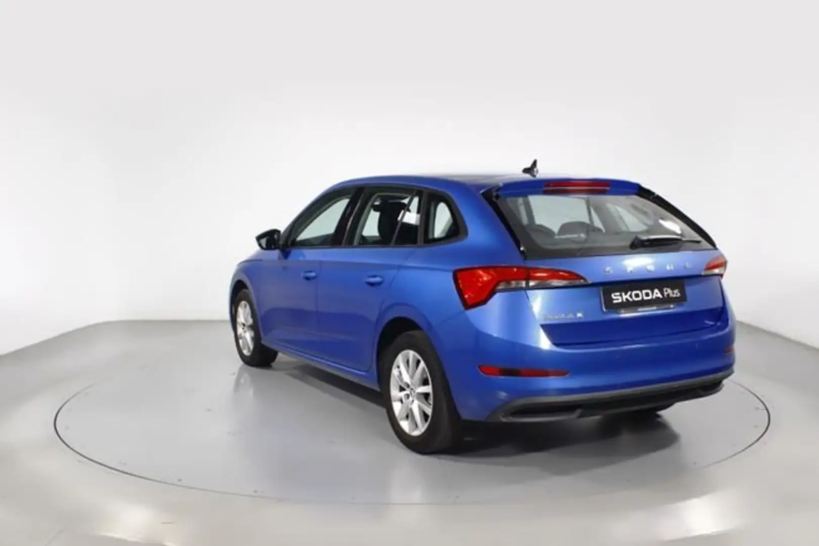 Skoda Scala 1.0 TSI Active 81kW Azul - 2