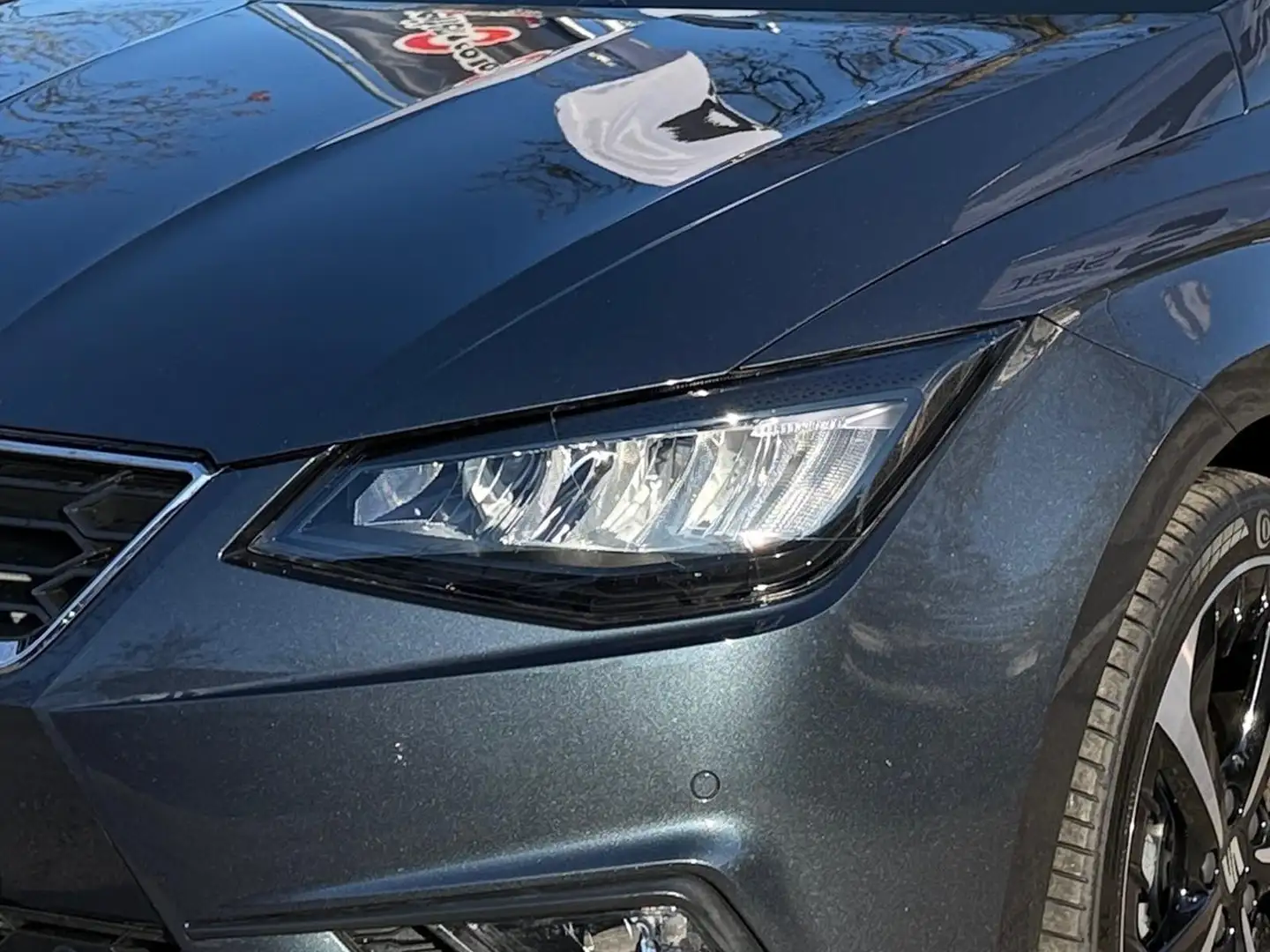 SEAT Ibiza 1.5 TSI ACT DSG FR NAVI ACC LED SHZ Kamera Grau - 2