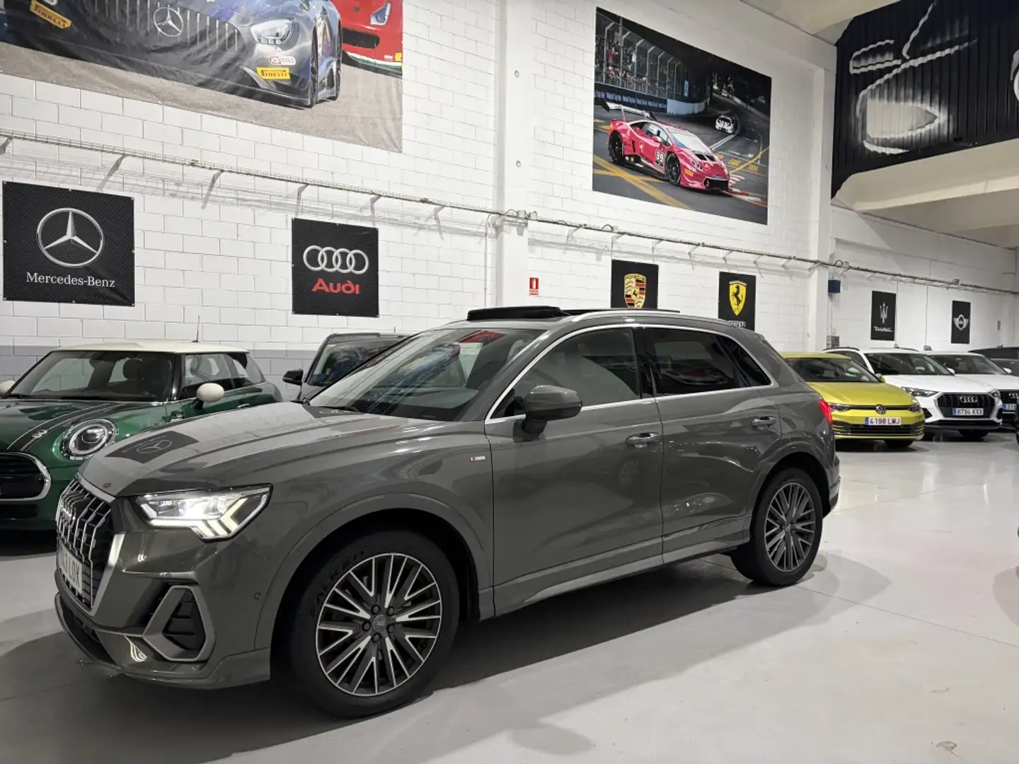 Audi Q3 45 TFSI S line quattro 180kW S tronic Gris - 2