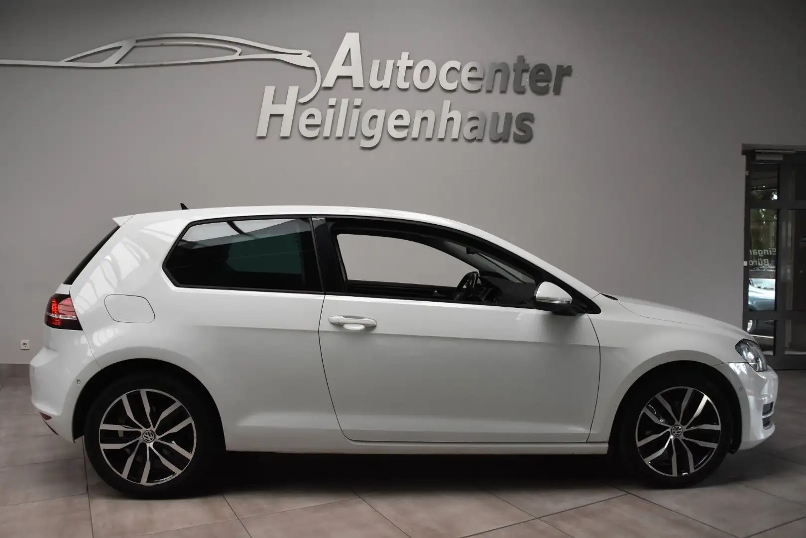 Volkswagen Golf 7 1.4 TSI Highline DSG BiXenon Navi ParkAst Blanc - 2