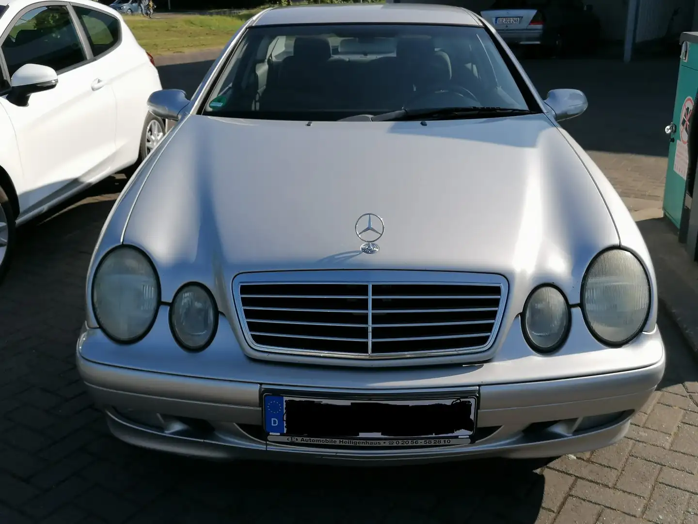 Mercedes-Benz CLK 200 CLK Coupe 200 Kompressor Elegance Stříbrná - 2