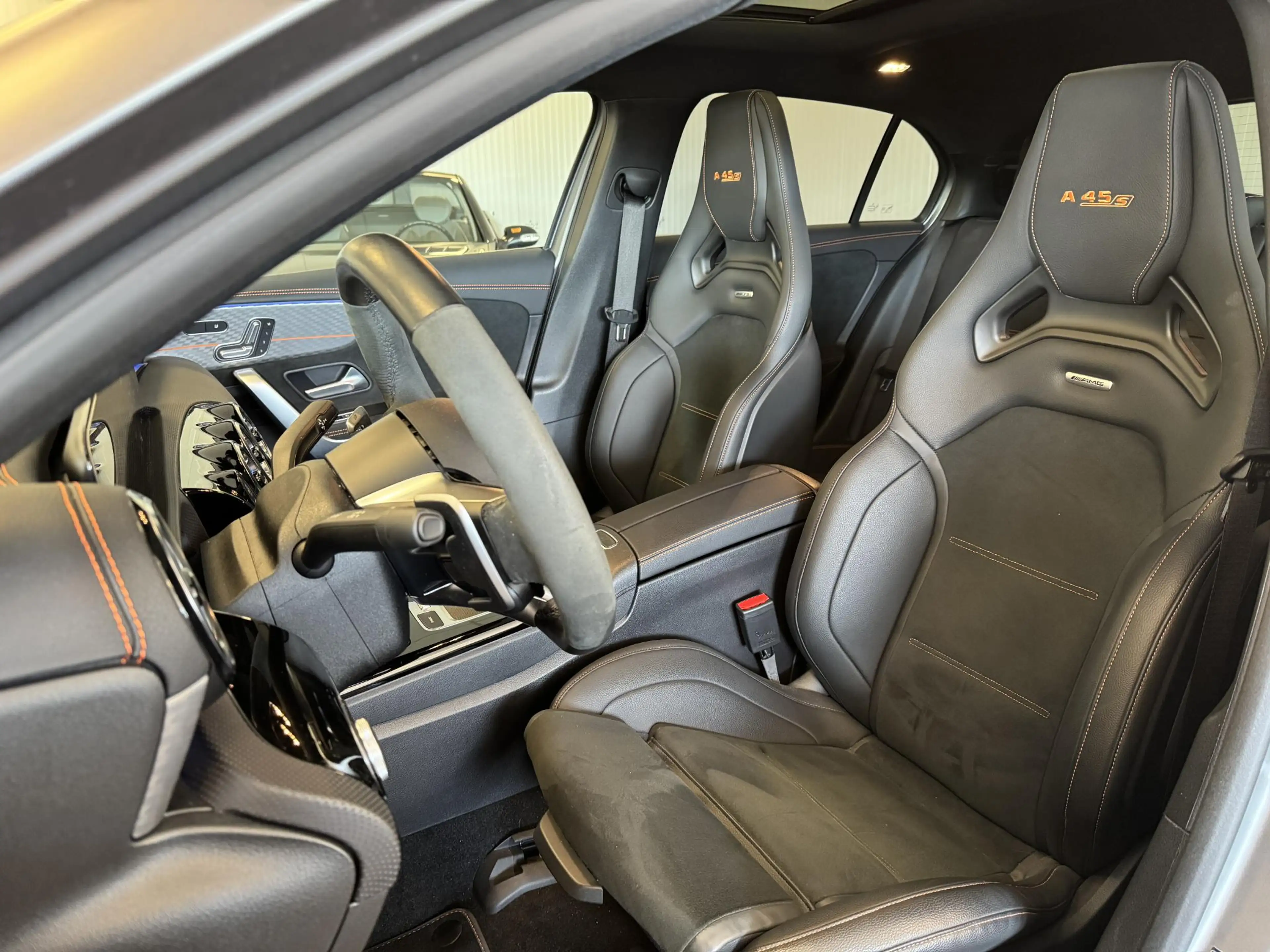 Mercedes-Benz A 45 AMG S 4MATIC+ — photo 8