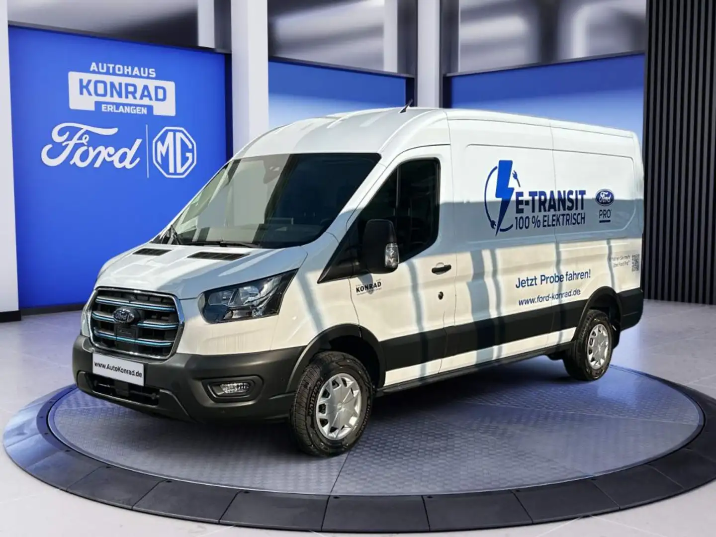 Ford Transit e-Transit 425 L3H2 Lkw HA Trend Bílá - 1