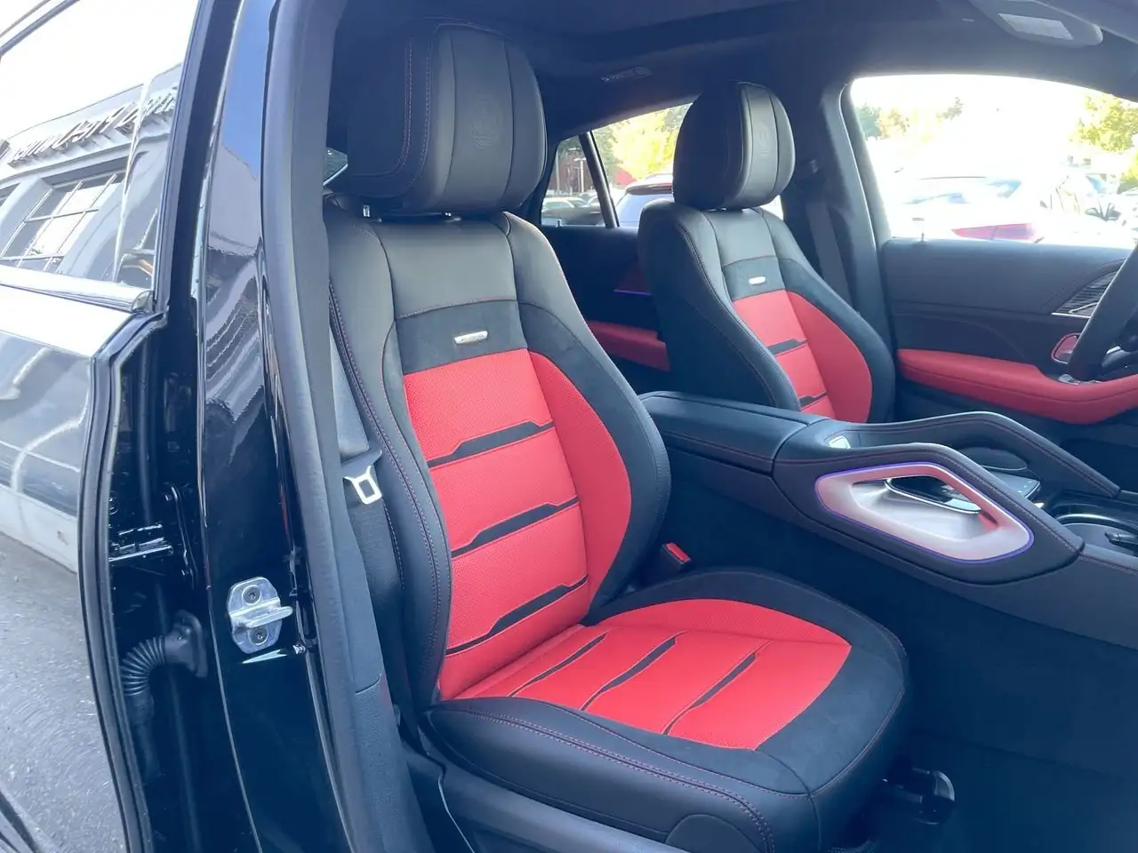 Mercedes-Benz GLE снимка Mercedes-Benz GLE