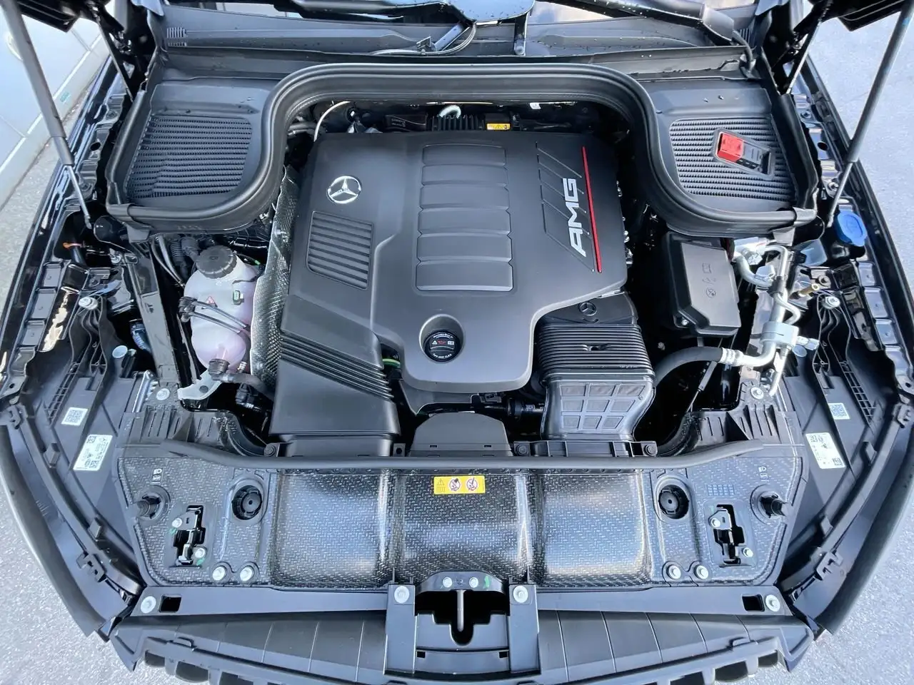 Mercedes-Benz GLE снимка Mercedes-Benz GLE