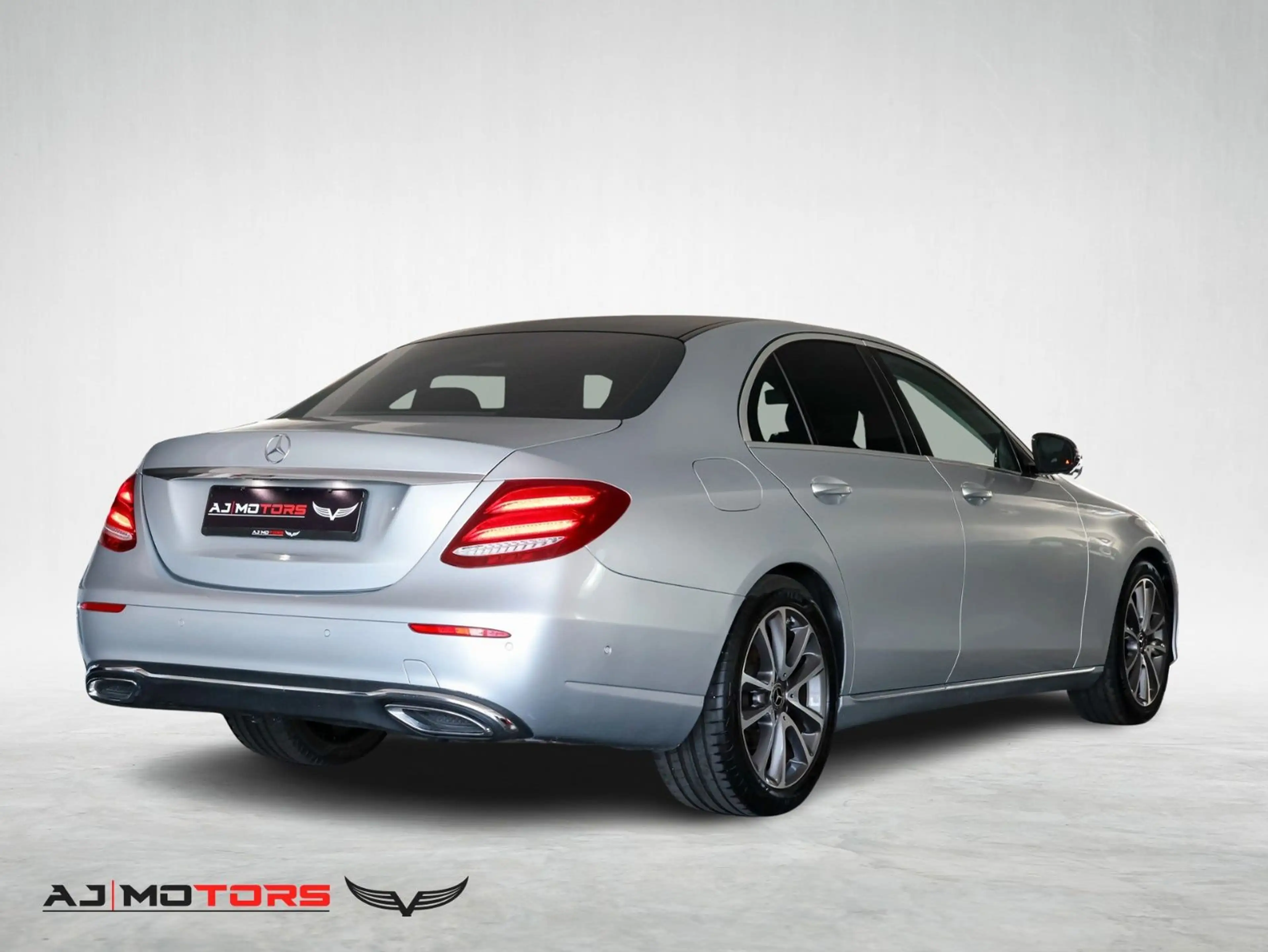 Mercedes-Benz E 220 d LIMO. *HUD-360°-BURMESTER-MEMORY-AMBIENTE — photo 2