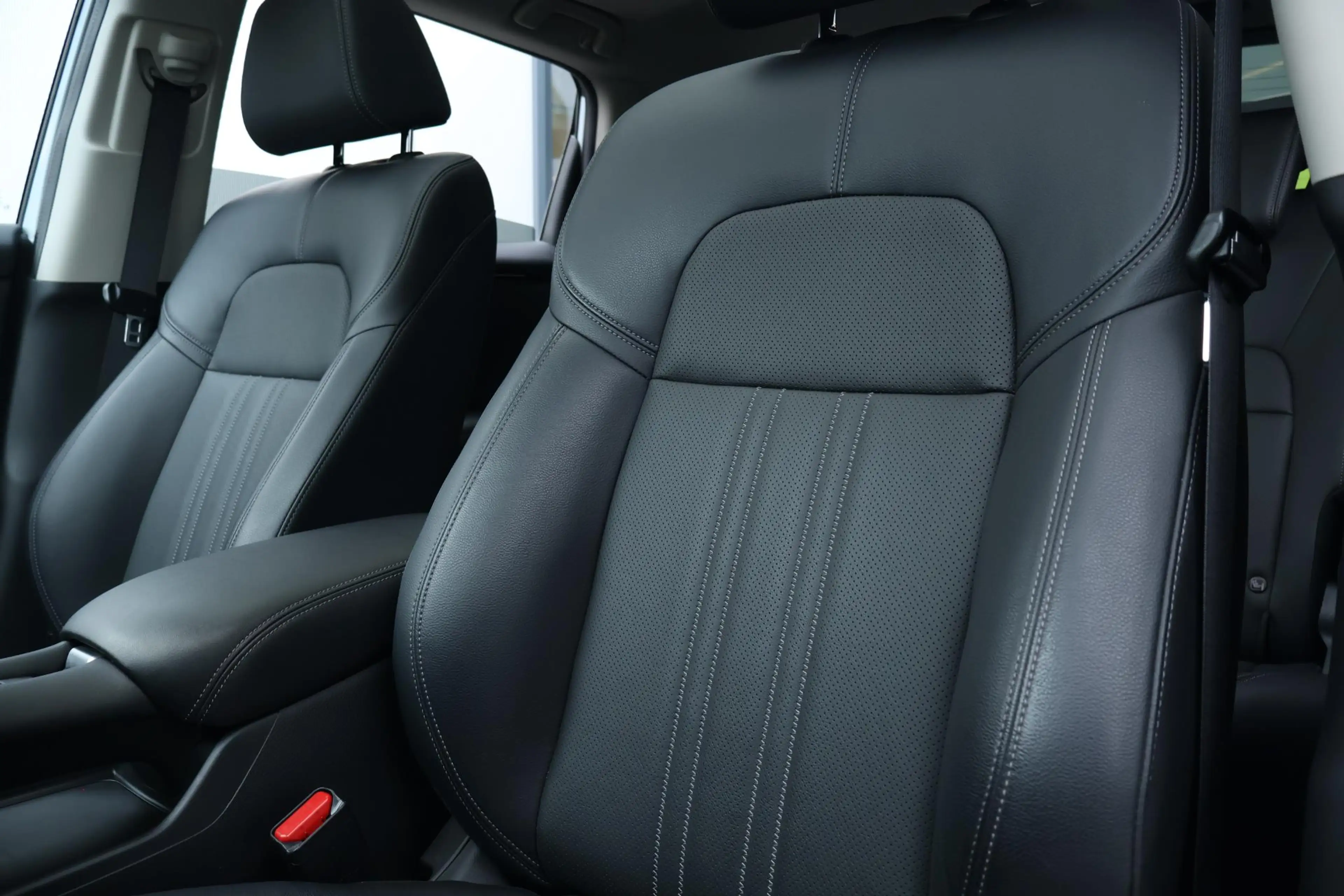 Honda ZR-V 2.0 e:HEV Advance / Pano / Adaptive cruise / DAB — photo 12