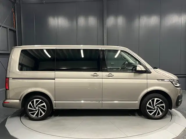 Volkswagen T6.1 Multivan Generation Six*AHK*Standhzg*KAMERA*DigCock*LED*