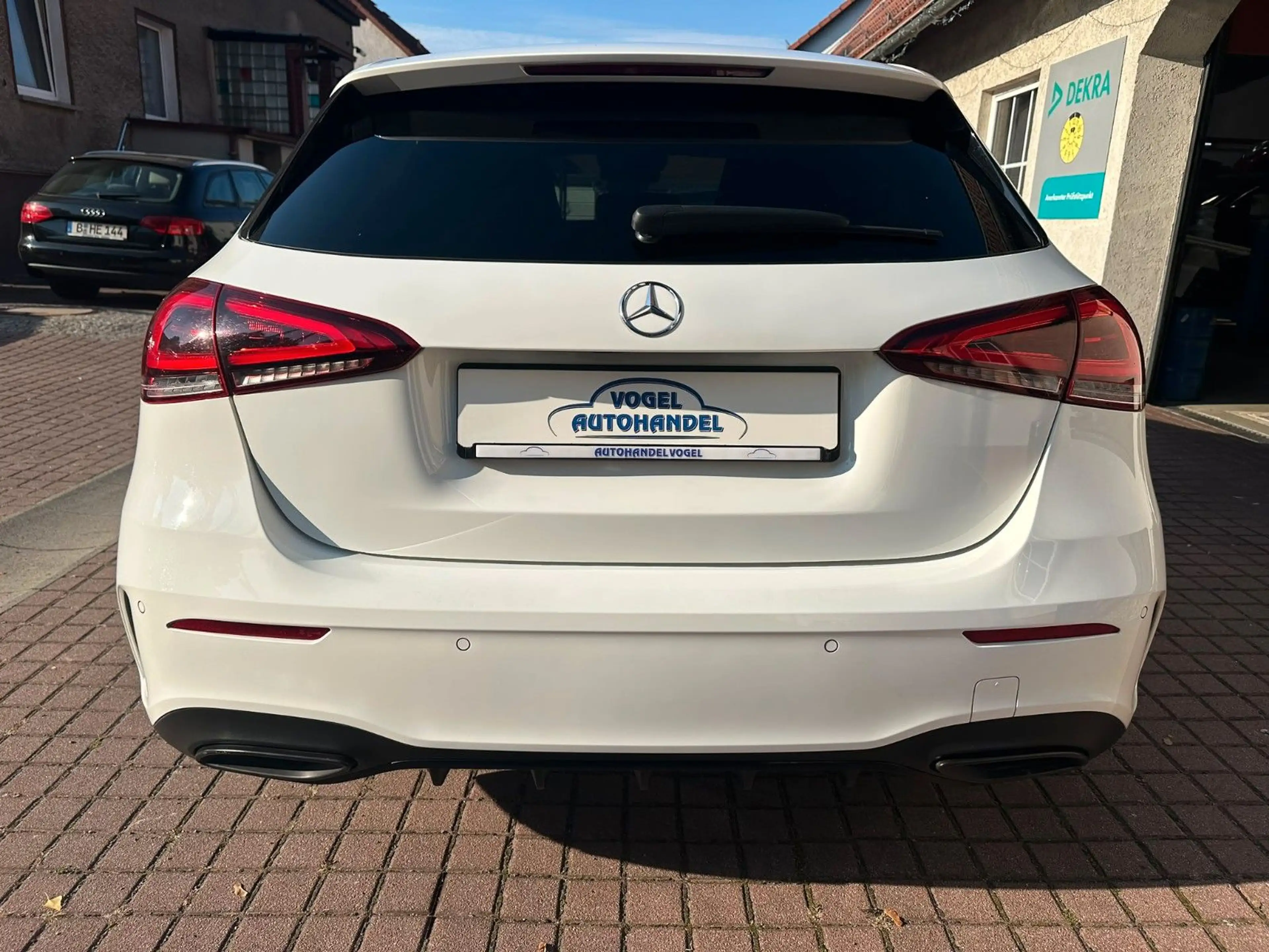 Mercedes-Benz A 250 AMG LINE*LED*VR*ALCAN*SITZHZ*MULTI-BEAM* — photo 5