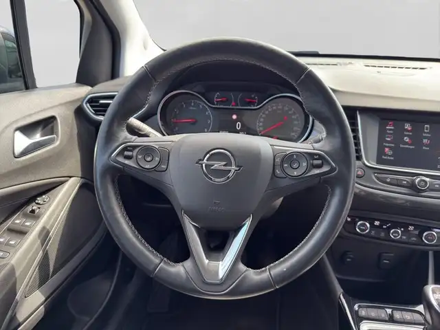 Opel Crossland view 13