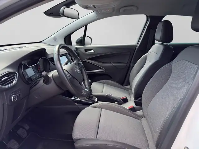 Opel Crossland view 8