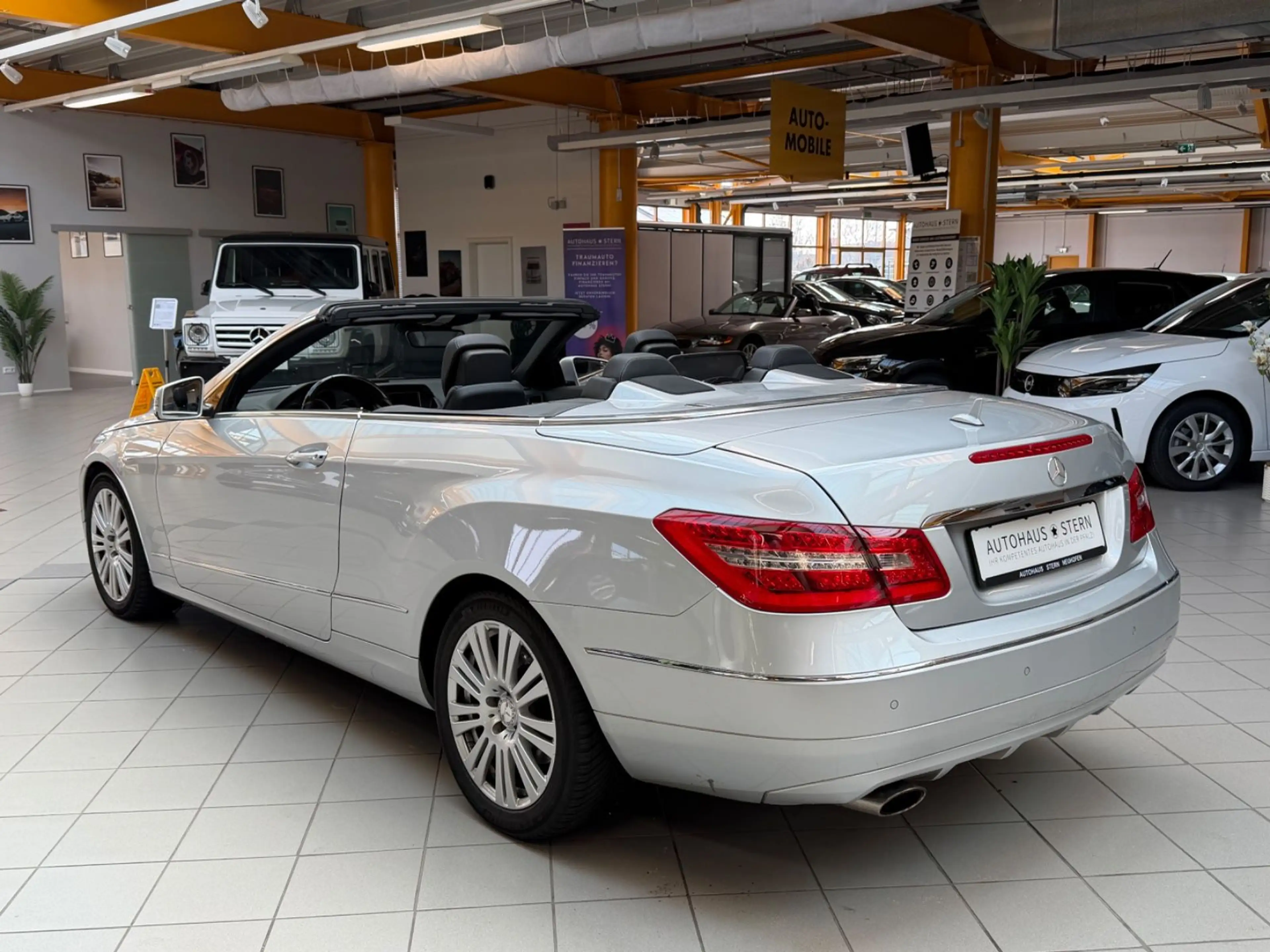 Mercedes-Benz E 250 CGI Cabrio|Navi|Airscarf|SHZ|PDC|Bi-Xenon — photo 6