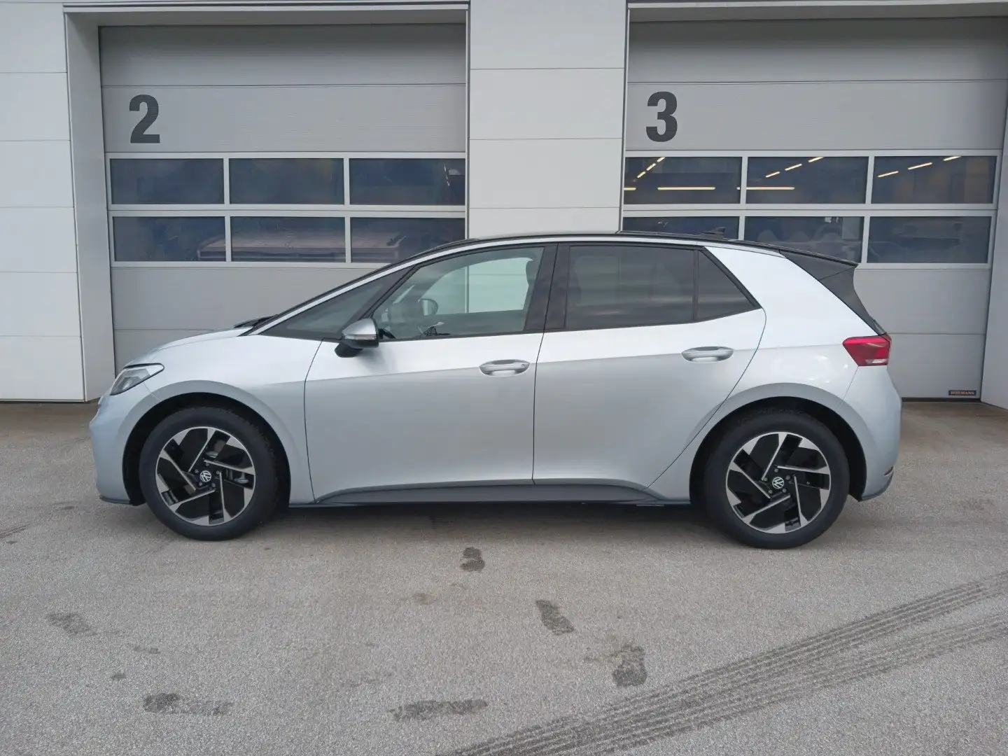Volkswagen ID.3 Pure 125 kW Silber - 2