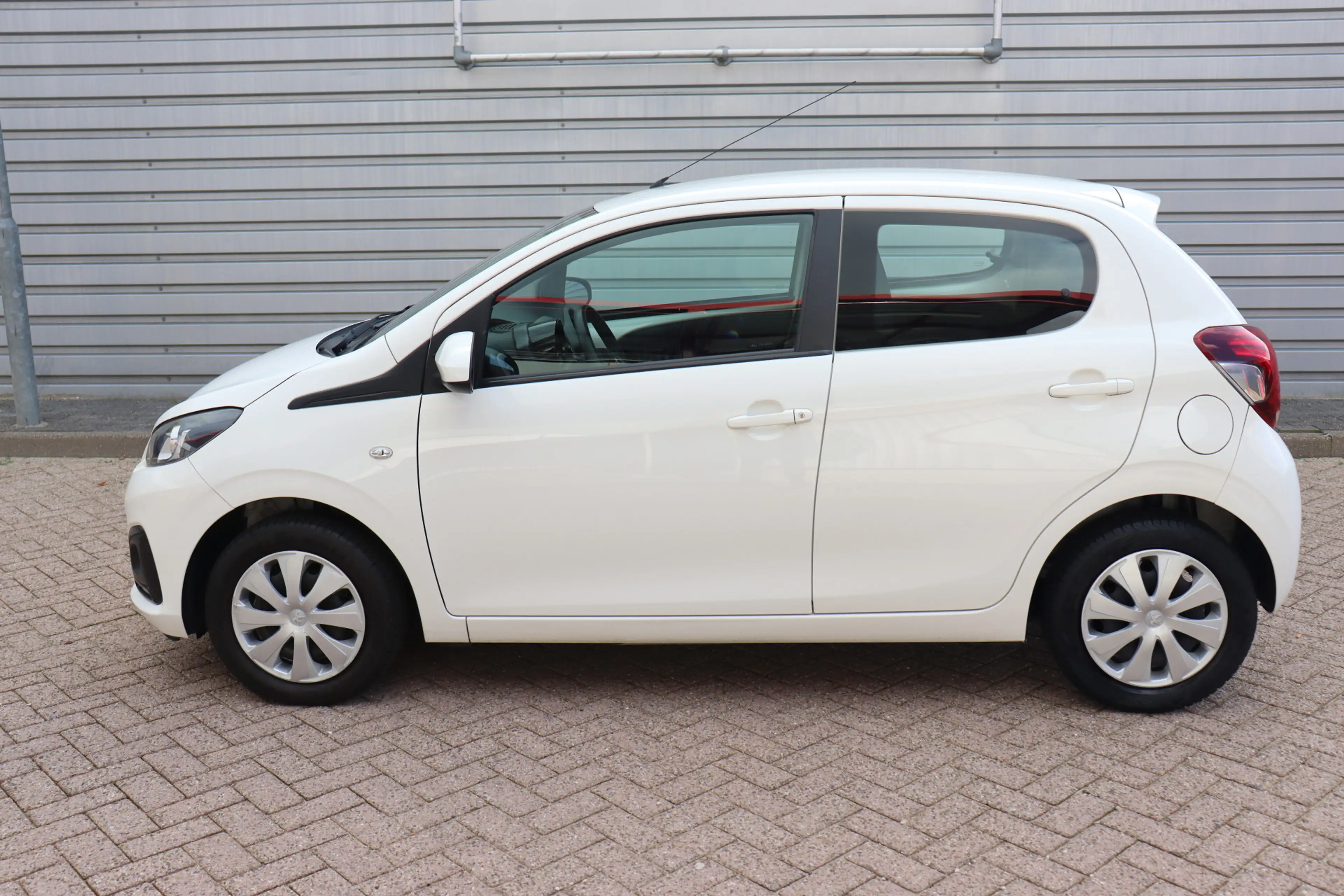 Peugeot 108 1.0 e-VTi Active O.a: Airco, Bluetooth, Phone, Rij — photo 9