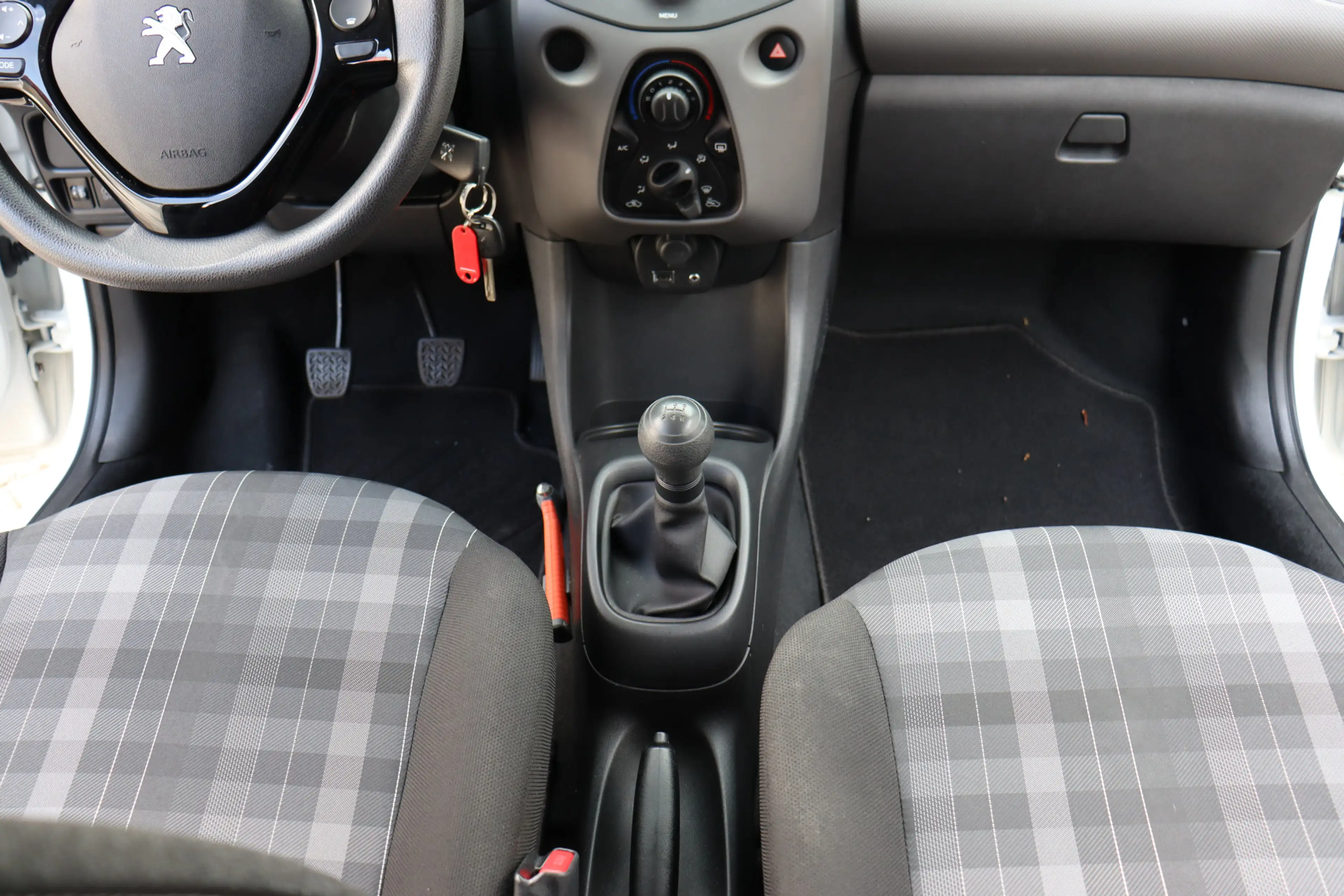Peugeot 108 1.0 e-VTi Active O.a: Airco, Bluetooth, Phone, Rij — photo 16
