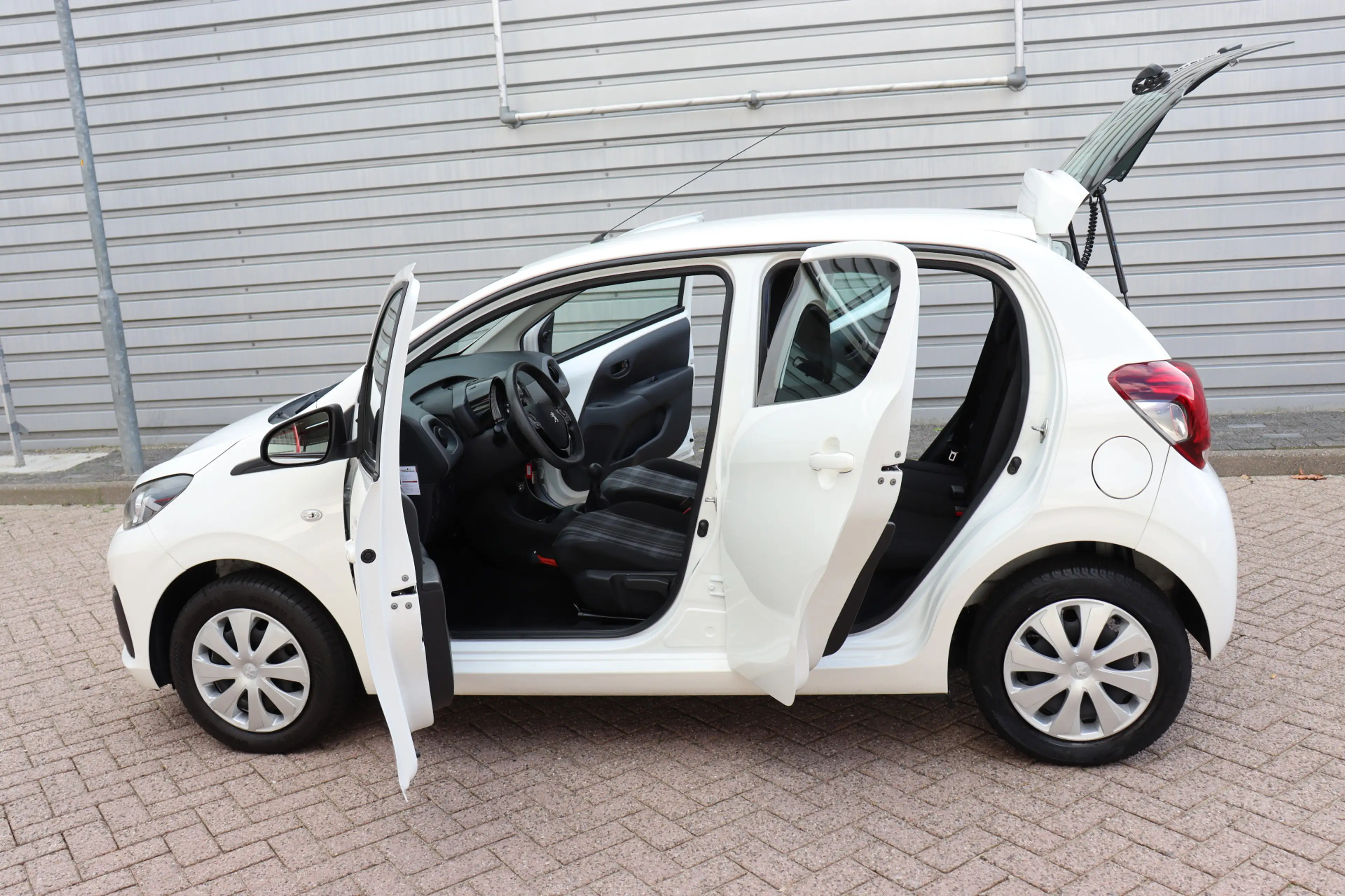 Peugeot 108 1.0 e-VTi Active O.a: Airco, Bluetooth, Phone, Rij — photo 20