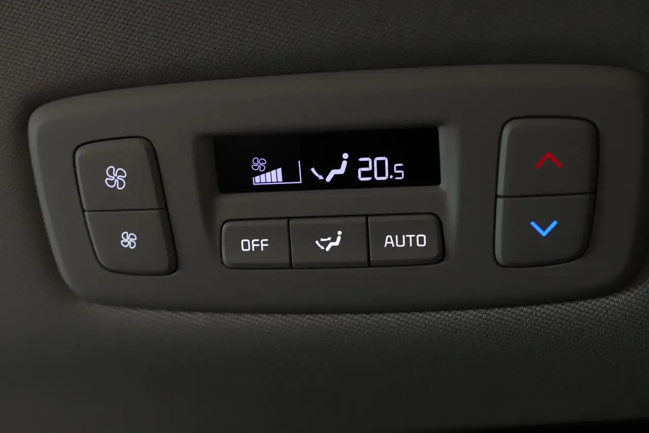 Kia Carnival fotografie Kia Carnival