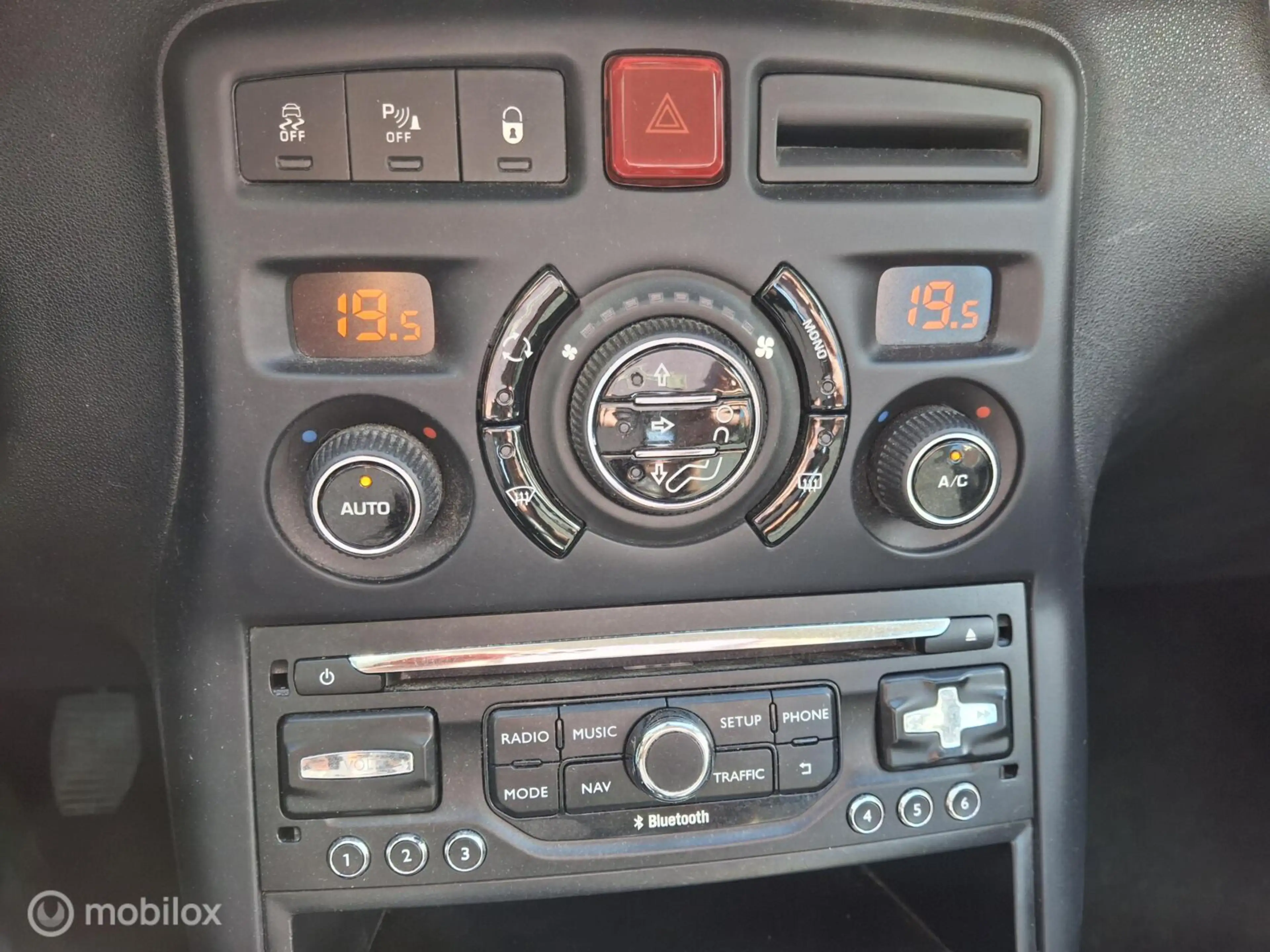 Citroen C3 Picasso 1.2 PureTech Feel Edition — photo 13