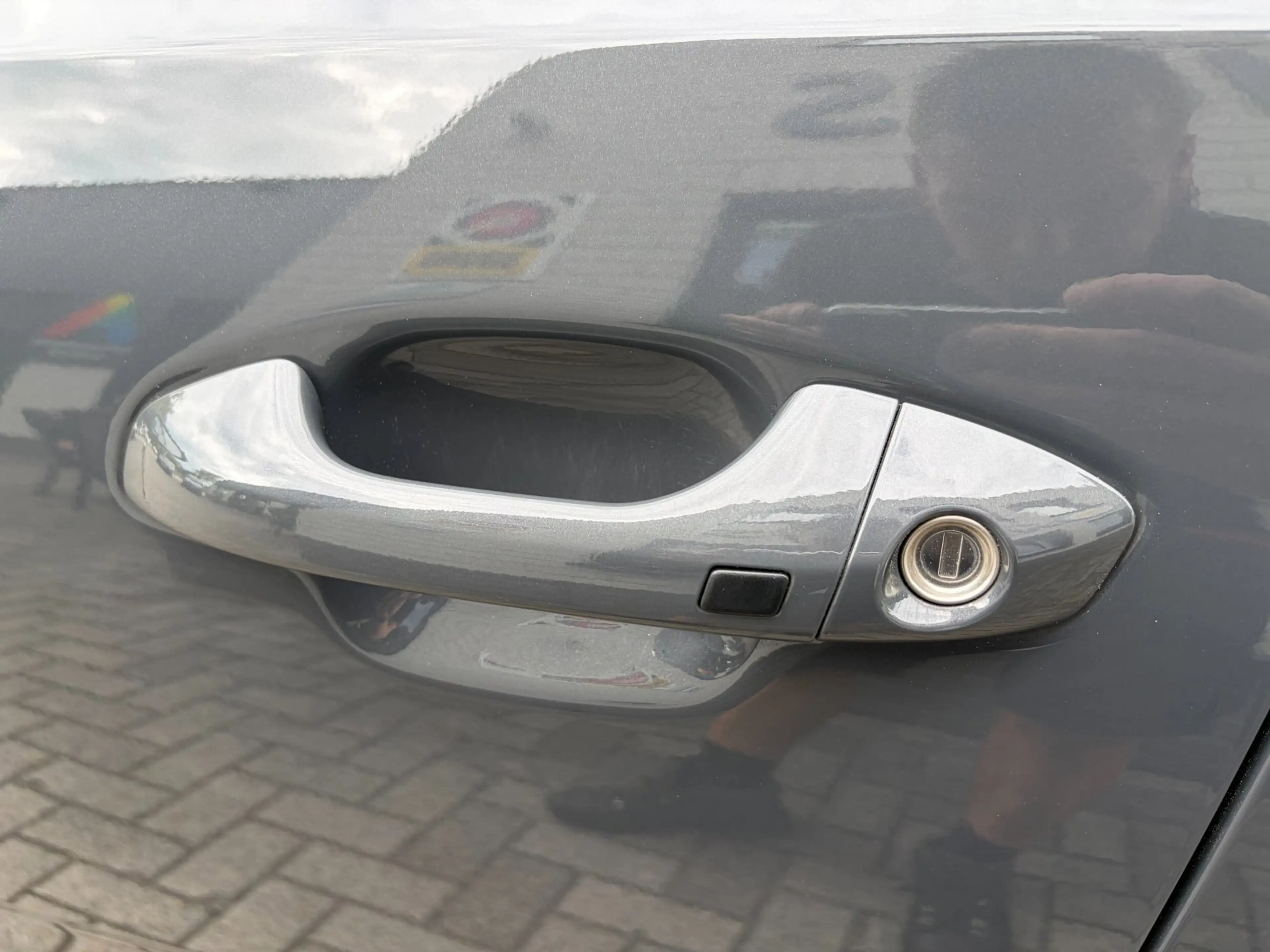 Kia Stonic 1.0 T-GDi MHEV DynamicPlusLine / Camera / Keyless — photo 40
