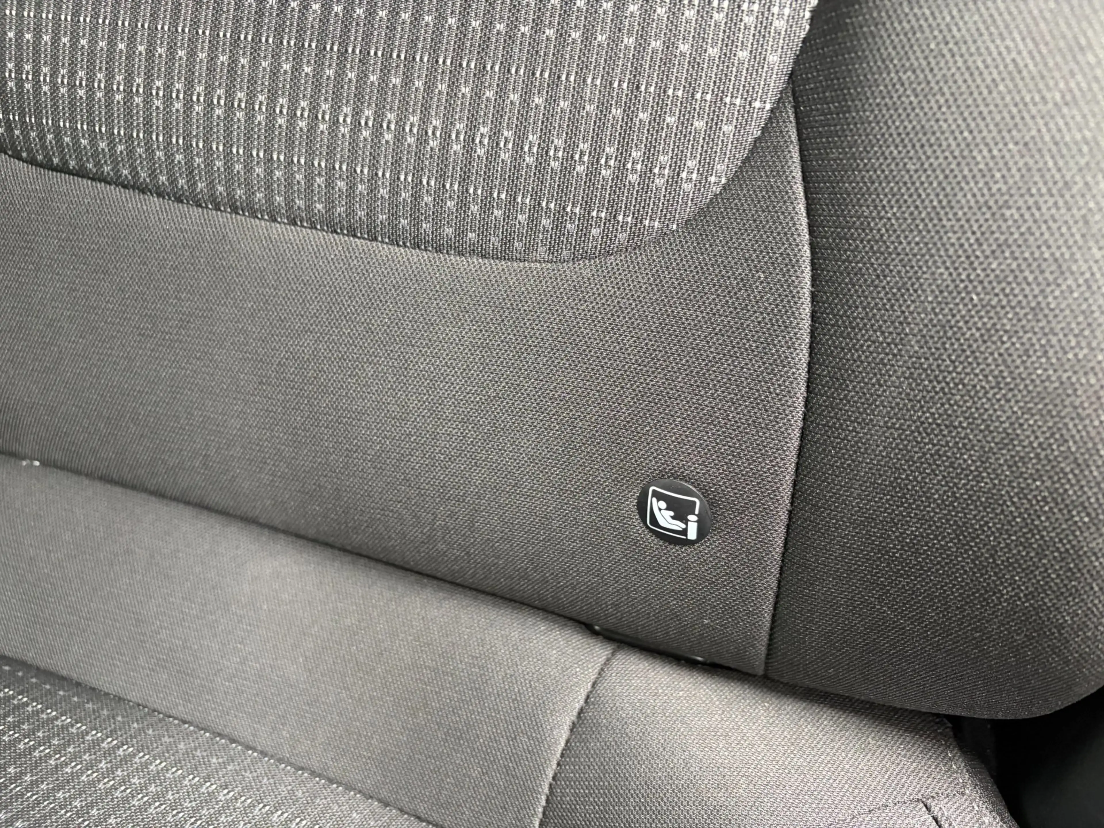 Kia Stonic 1.0 T-GDi MHEV DynamicPlusLine / Camera / Keyless — photo 14