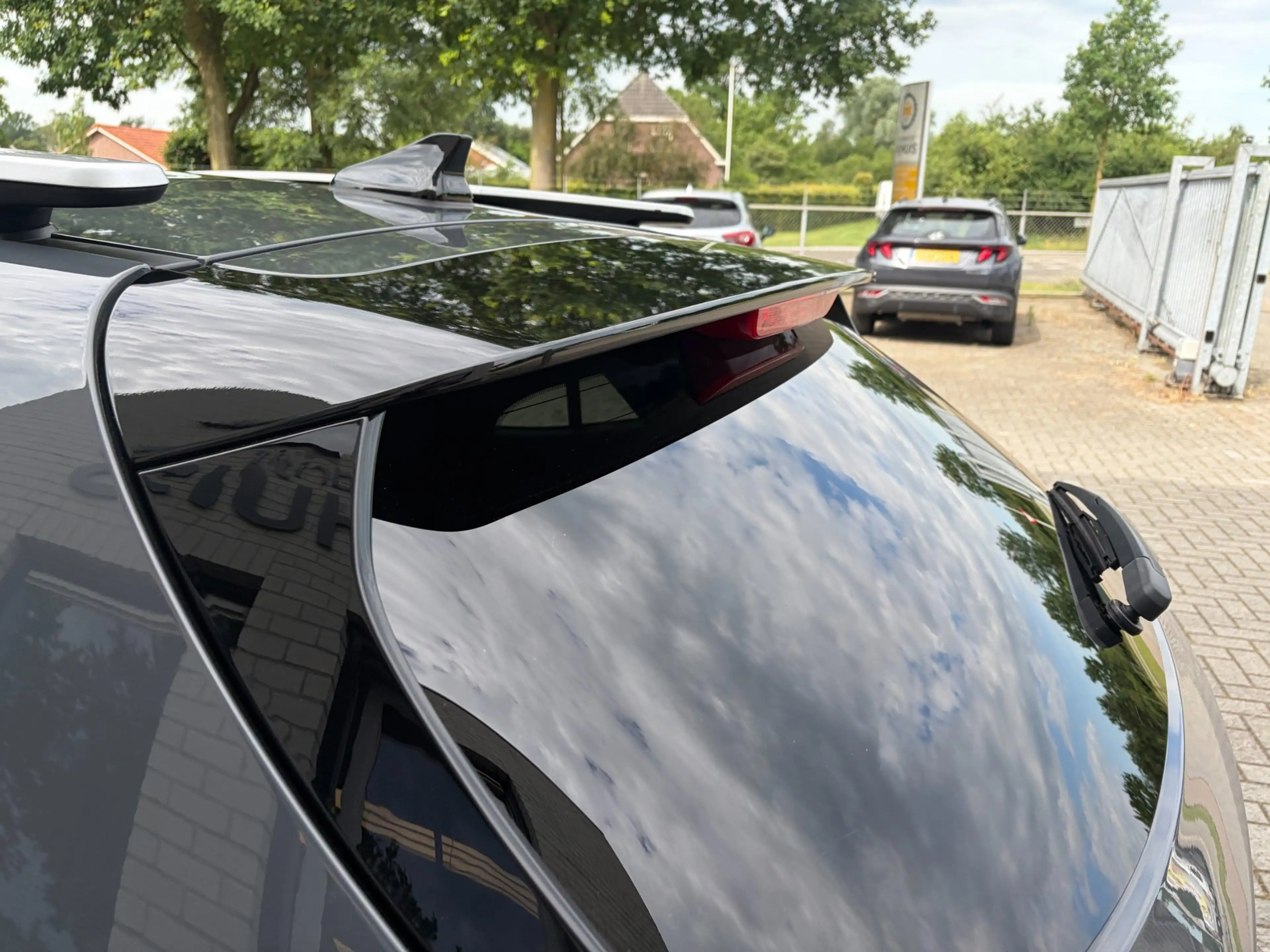 Kia Stonic 1.0 T-GDi MHEV DynamicPlusLine / Camera / Keyless — photo 39