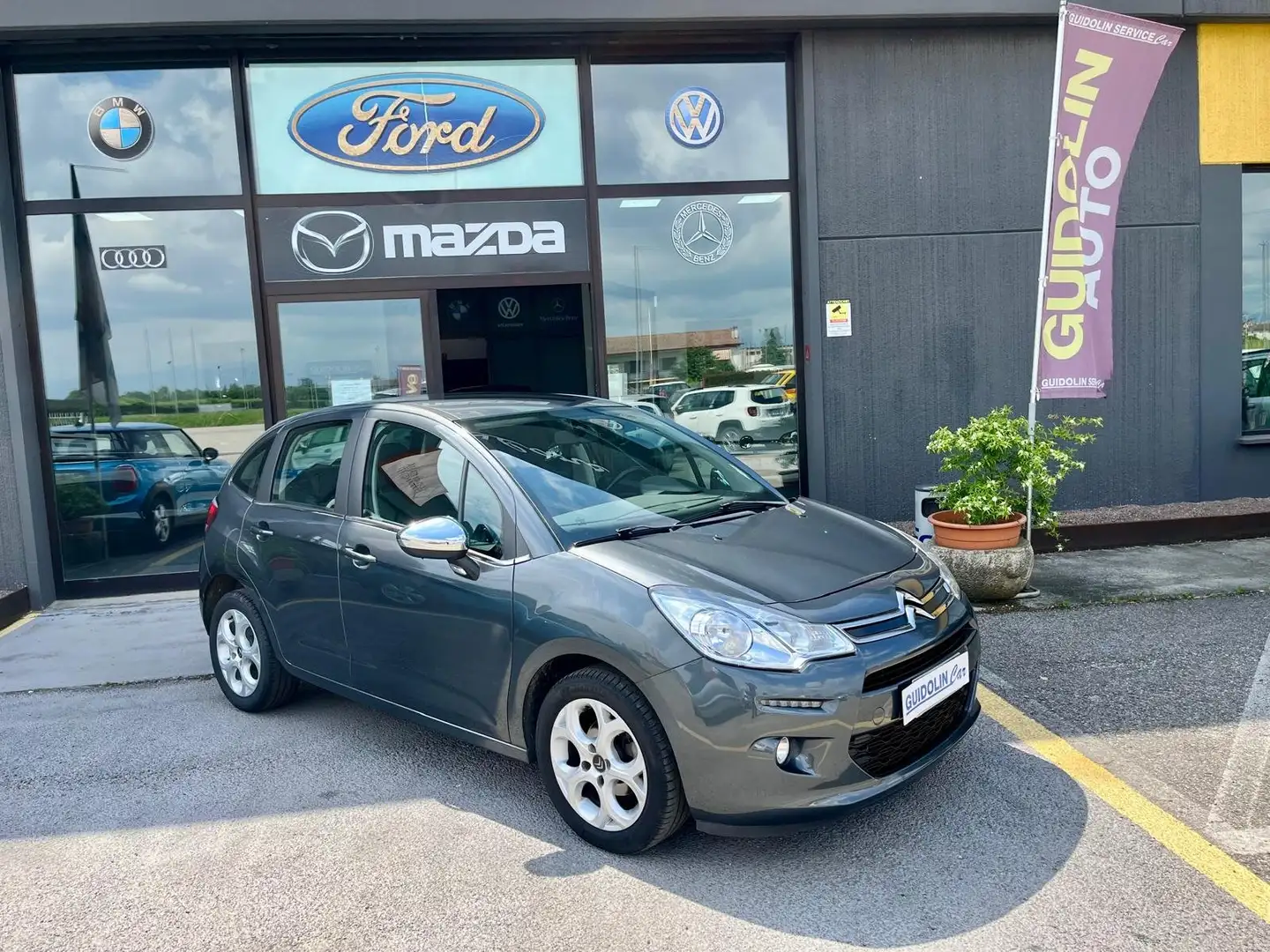 Citroen C3 1.2 vti 82cv 5P NEOPATENTATI SENS POST Gris - 1