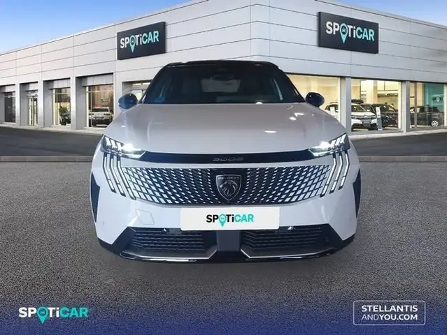 Peugeot 3008 view 2
