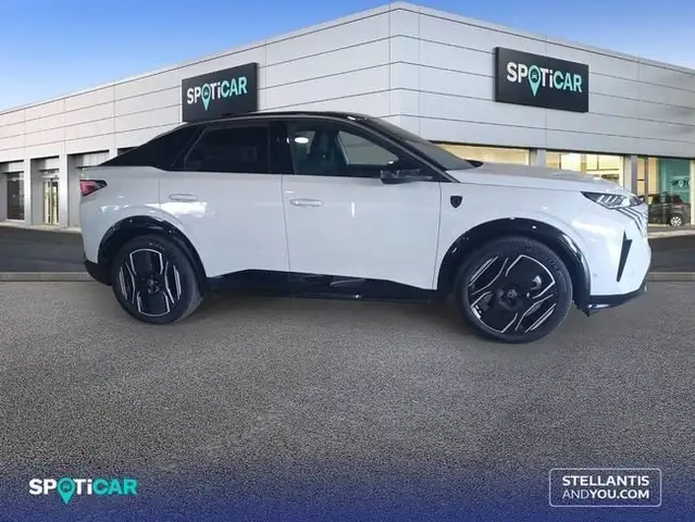 Peugeot 3008 view 4