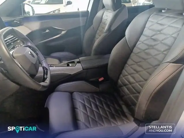 Peugeot 3008 view 9