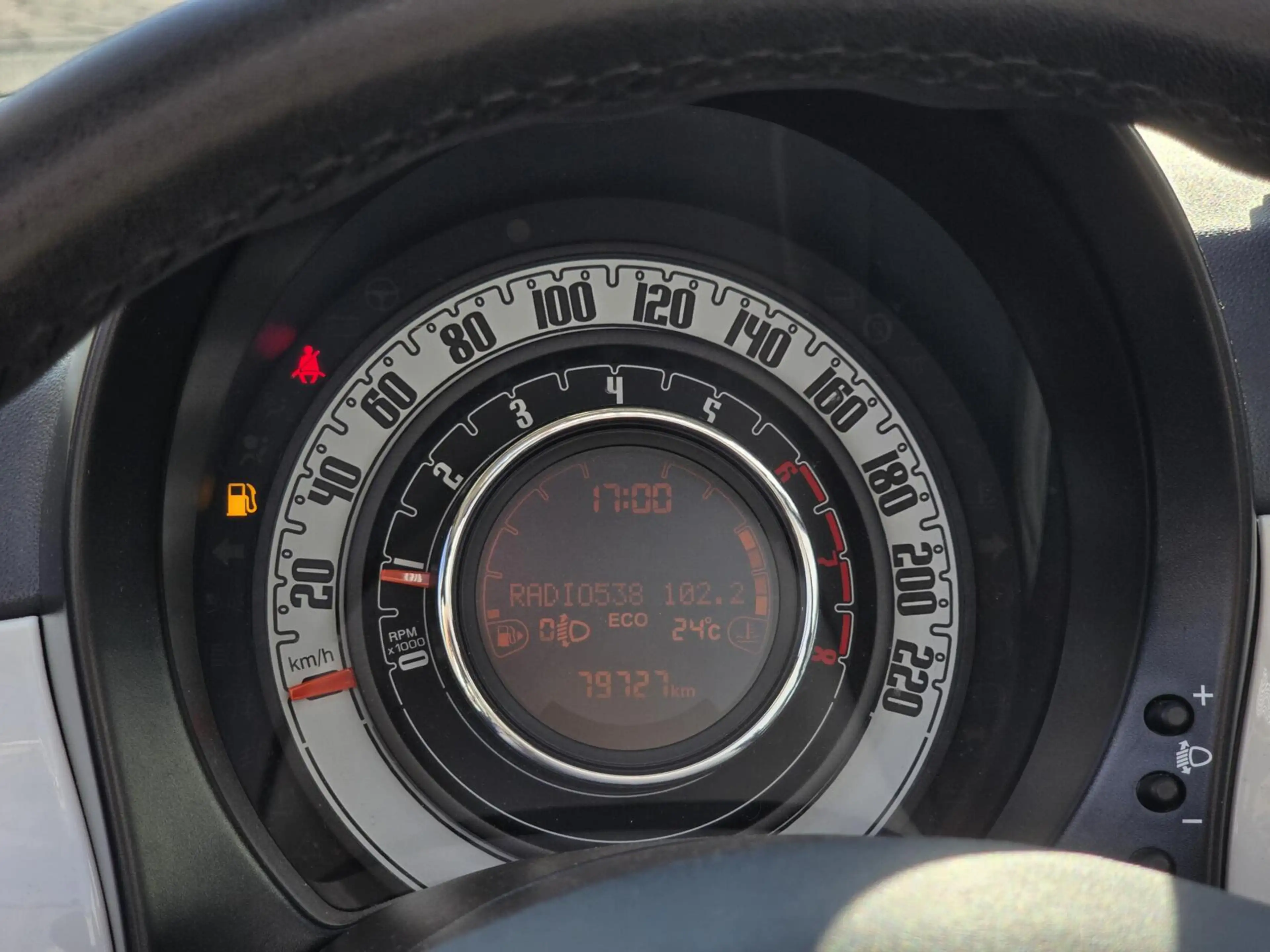 Fiat 500C 0.9 TwinAir Turbo Lounge — photo 14