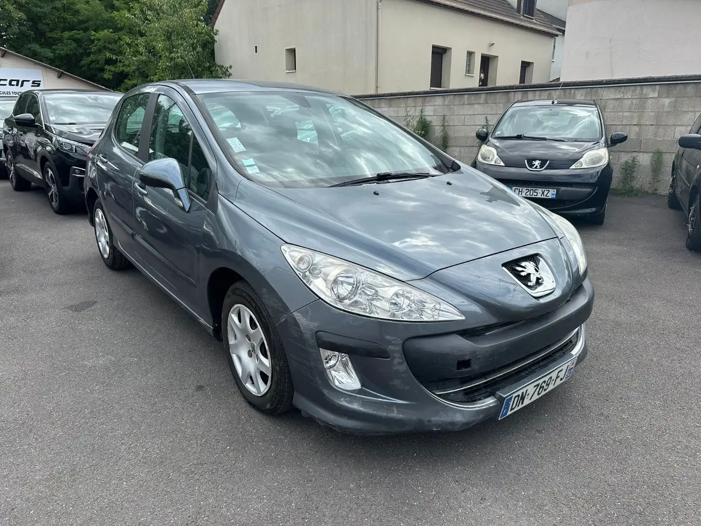Peugeot 308 Confort Gris - 2
