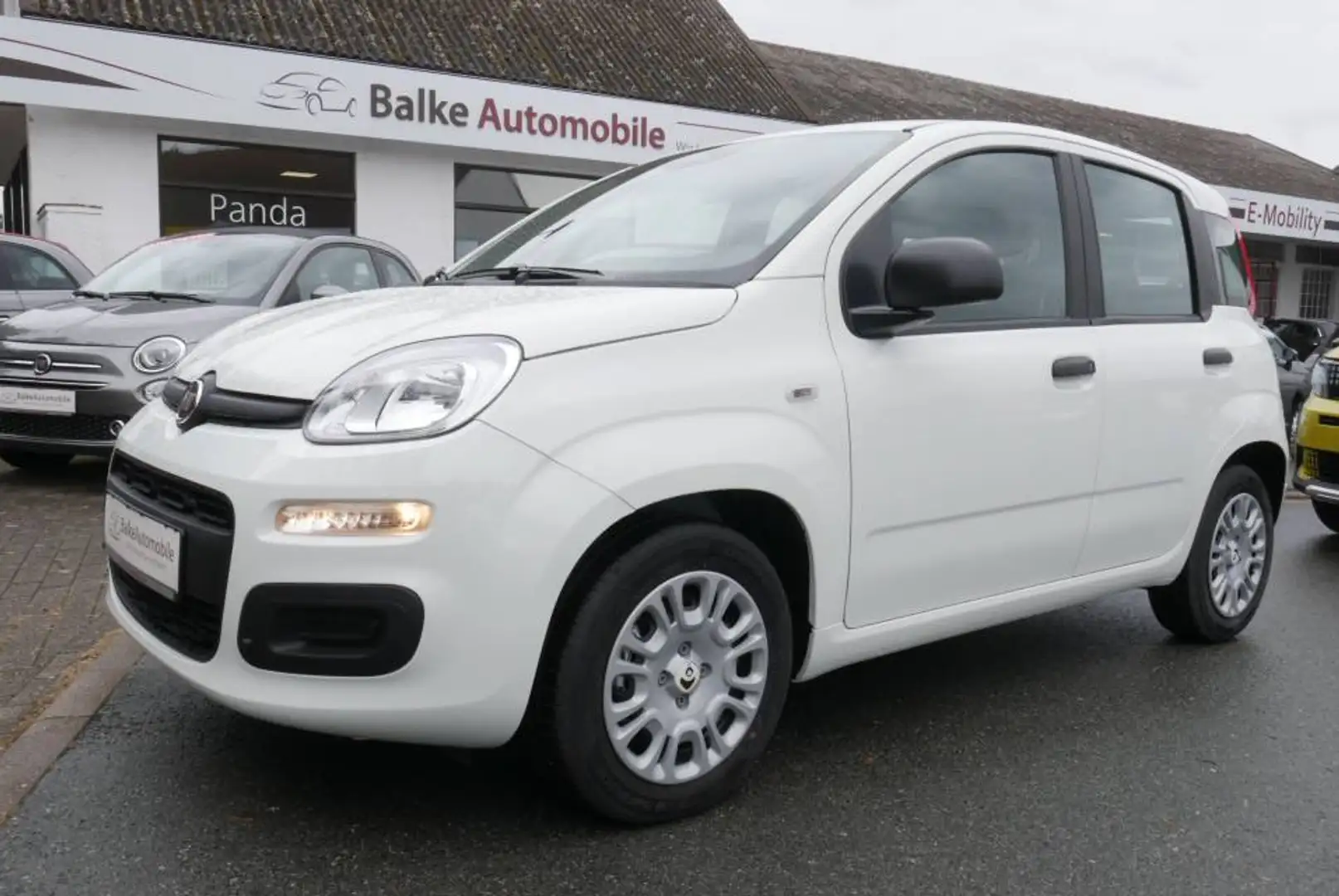 Fiat Panda HYBRID *PDC*Bluetooth*Tempomat*Klima*uvm! Blanc - 1