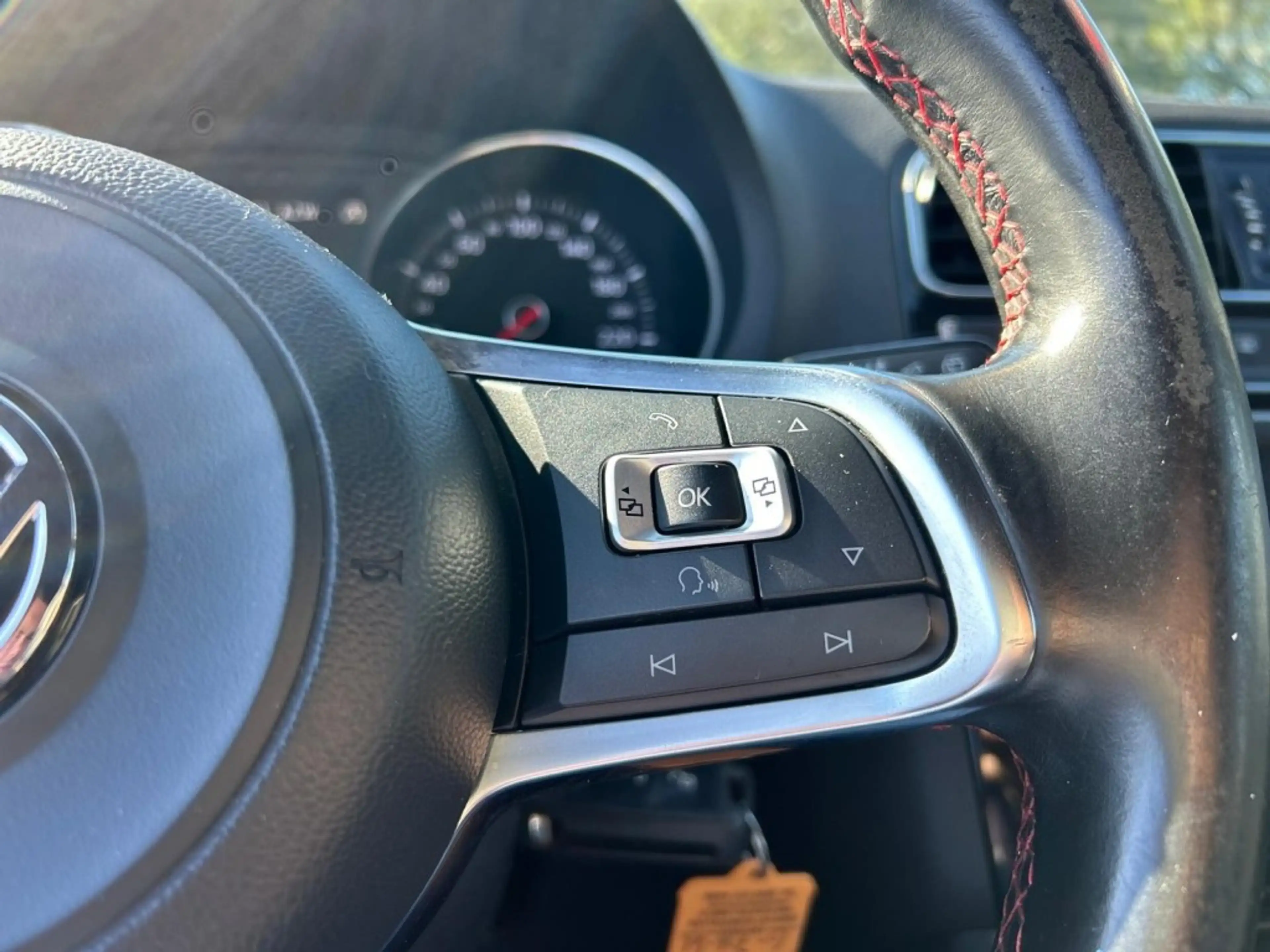 Volkswagen Polo GTI 1.8 TSI GTI, LED, AUT, Cruise, Navi — photo 17