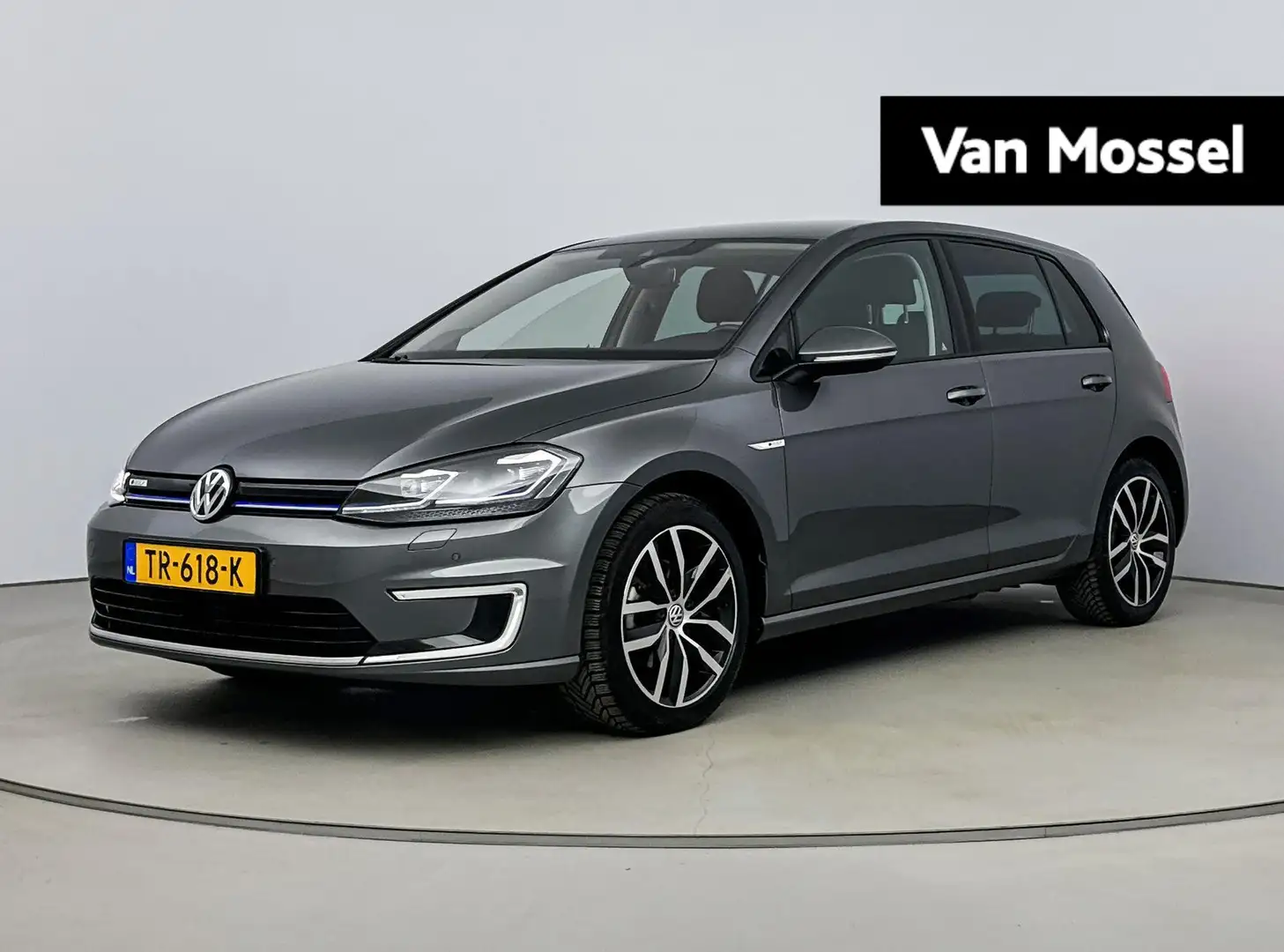 Volkswagen e-Golf e-Golf | Leder | Discover Pro scherm | Stoelverwar Grijs - 1