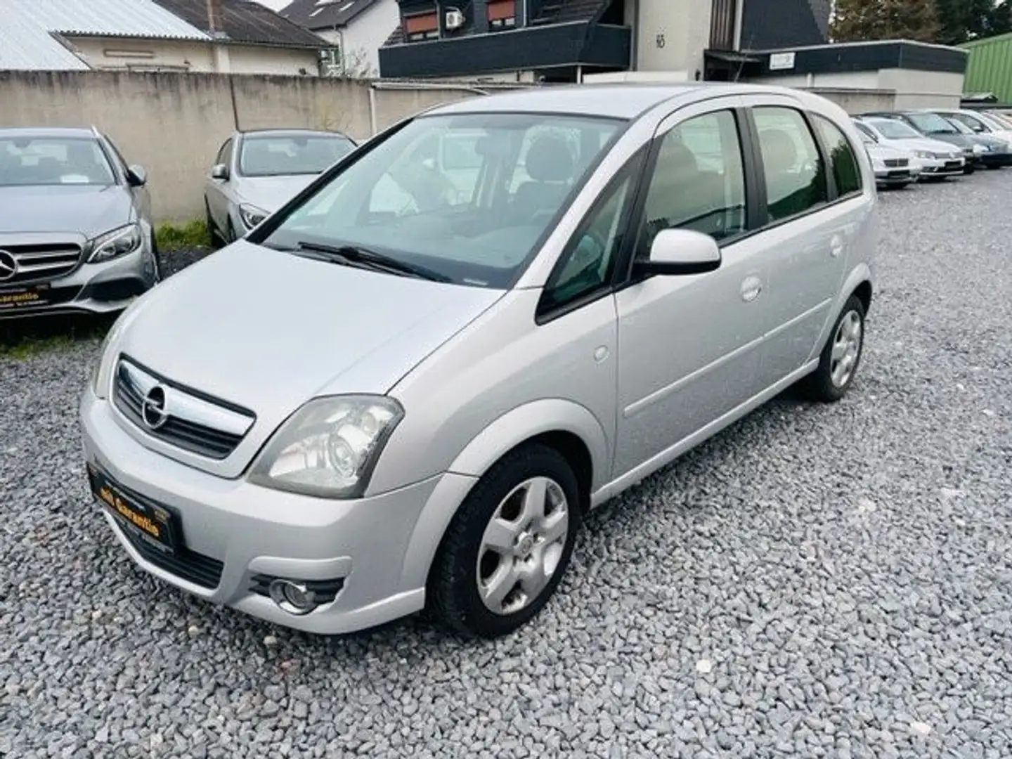Opel Meriva Innovation "110 Jahre" 1.6 *TÜV 05.2027 Argent - 1