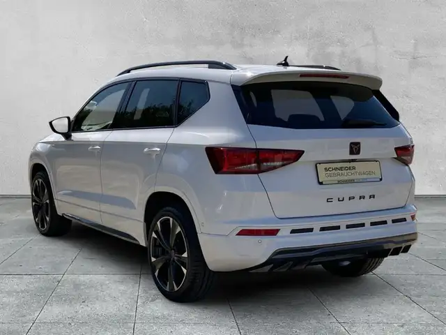 Cupra Ateca view 3