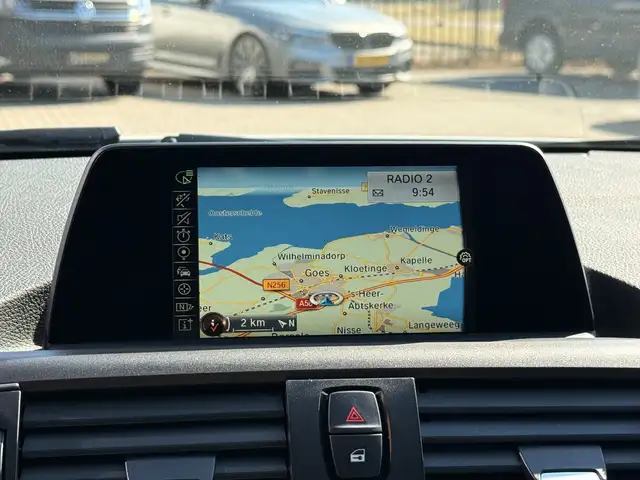 BMW 1 Series view 27