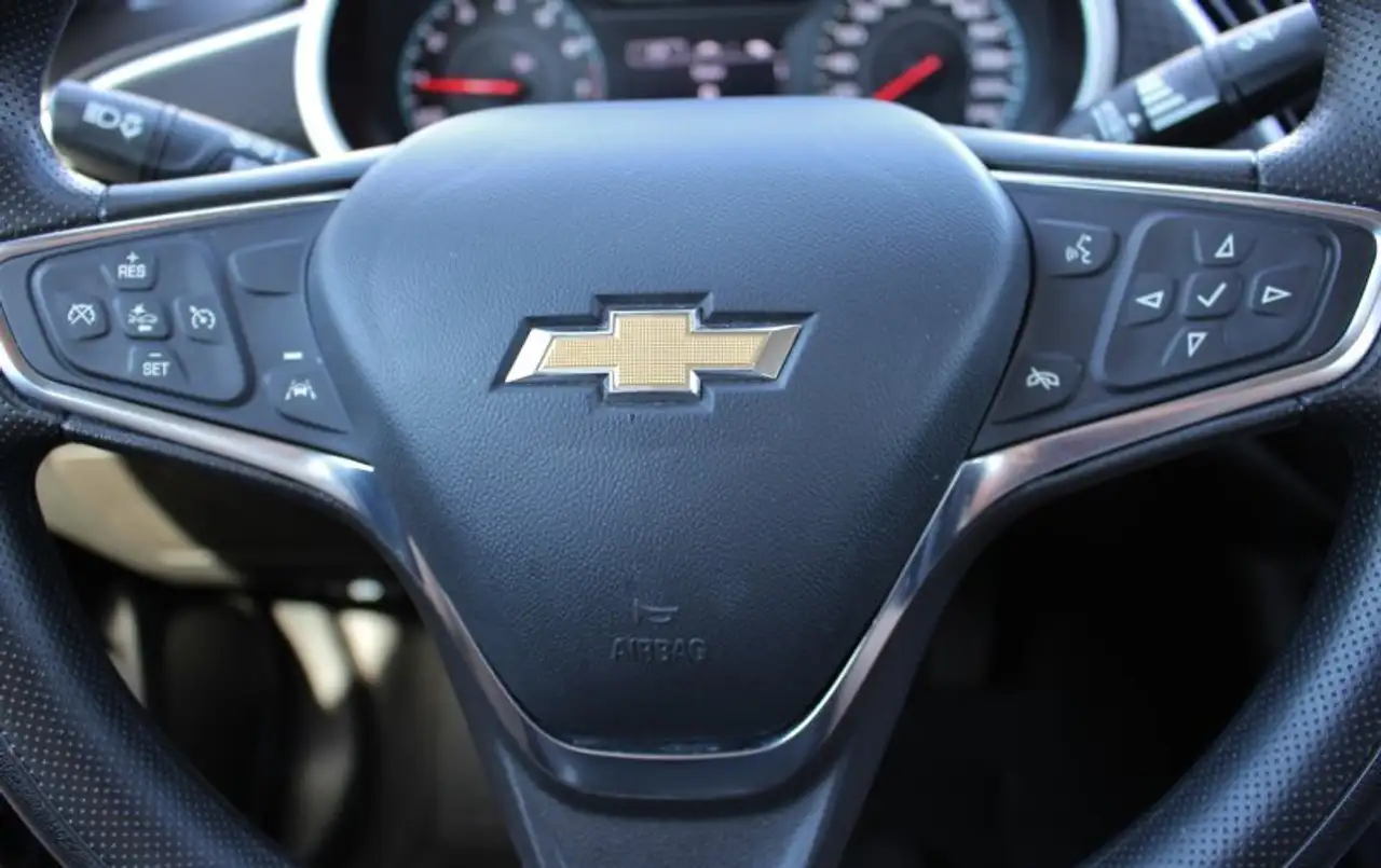 Chevrolet Malibu снимка Chevrolet Malibu