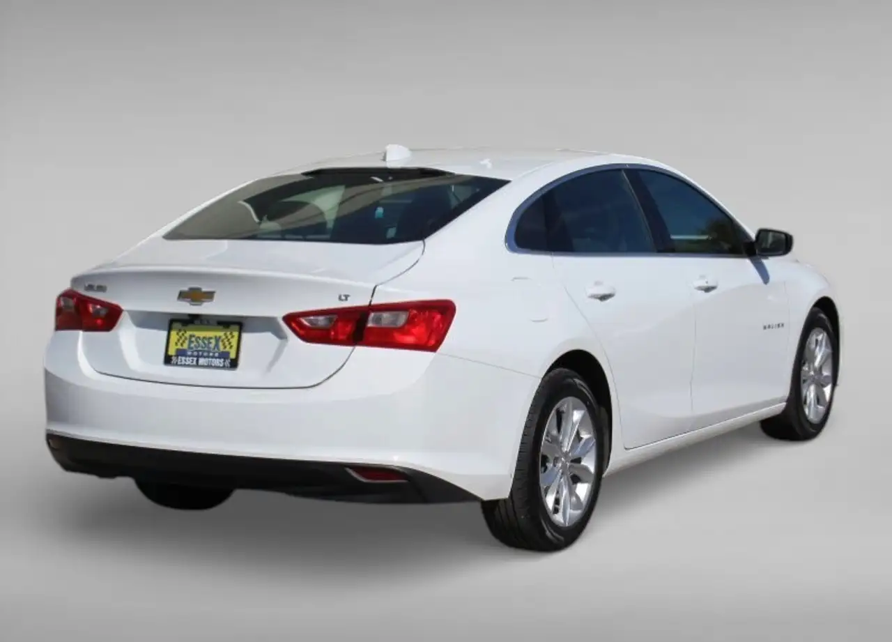Chevrolet Malibu снимка Chevrolet Malibu