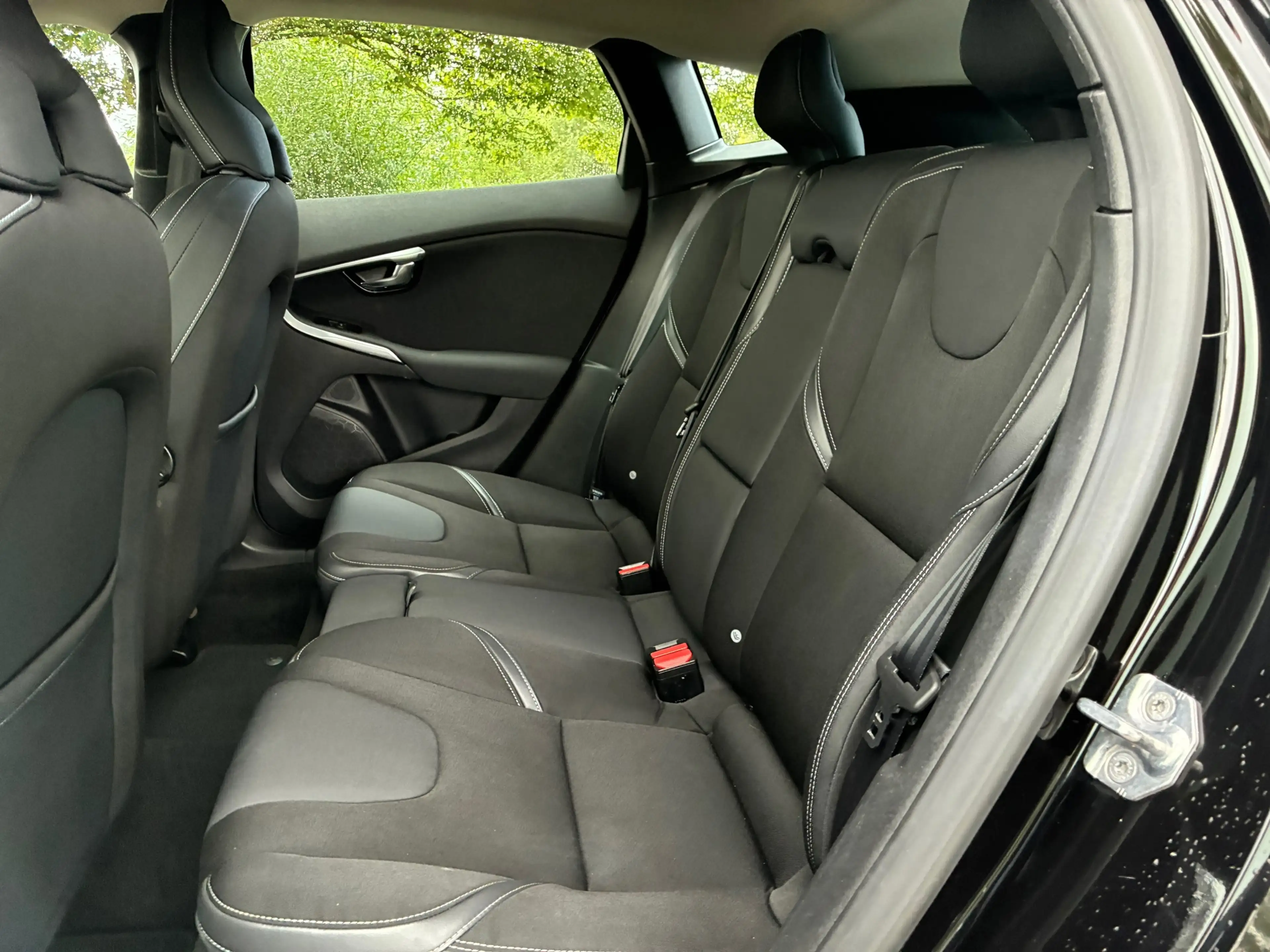 Volvo V40 2.0 T3 | Xenon + Clima + Navi nu €8.975,-!! — photo 10