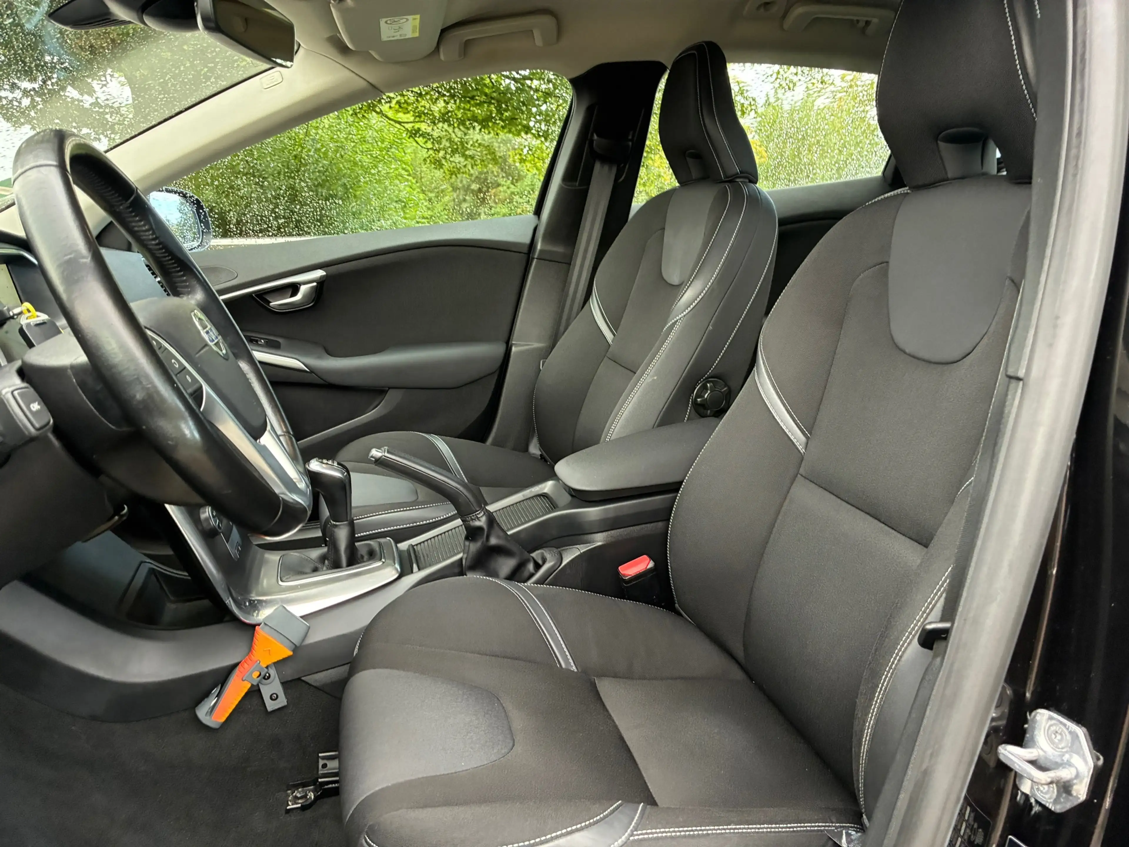 Volvo V40 2.0 T3 | Xenon + Clima + Navi nu €8.975,-!! — photo 11