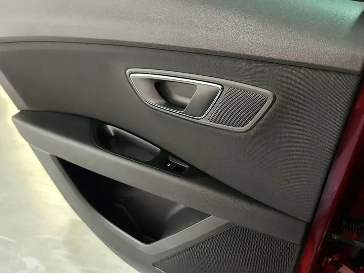 SEAT León 2018, foto 19