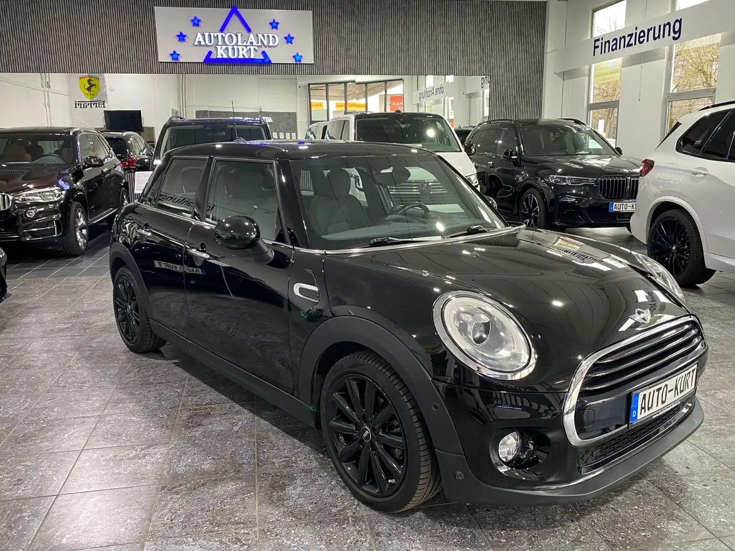 MINI Cooper 1,5iA*1Hd*LED*Pano*Keyless*Navi*Temp*Chili Schwarz - 1