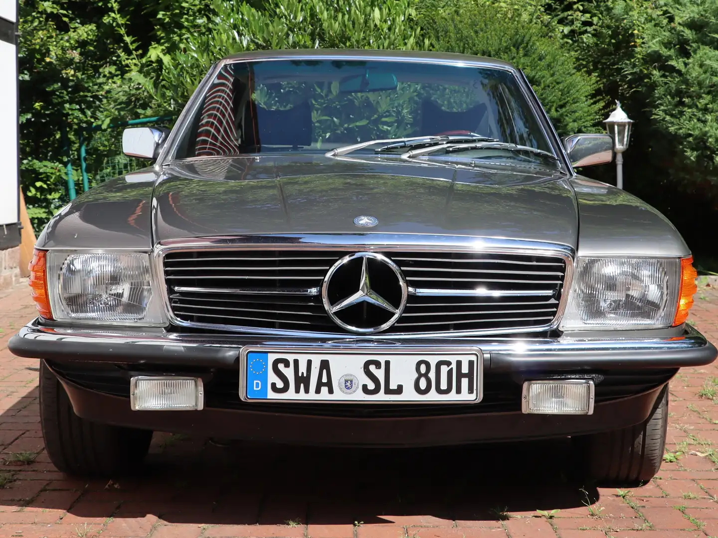 Mercedes-Benz SLC 500 Grau - 2